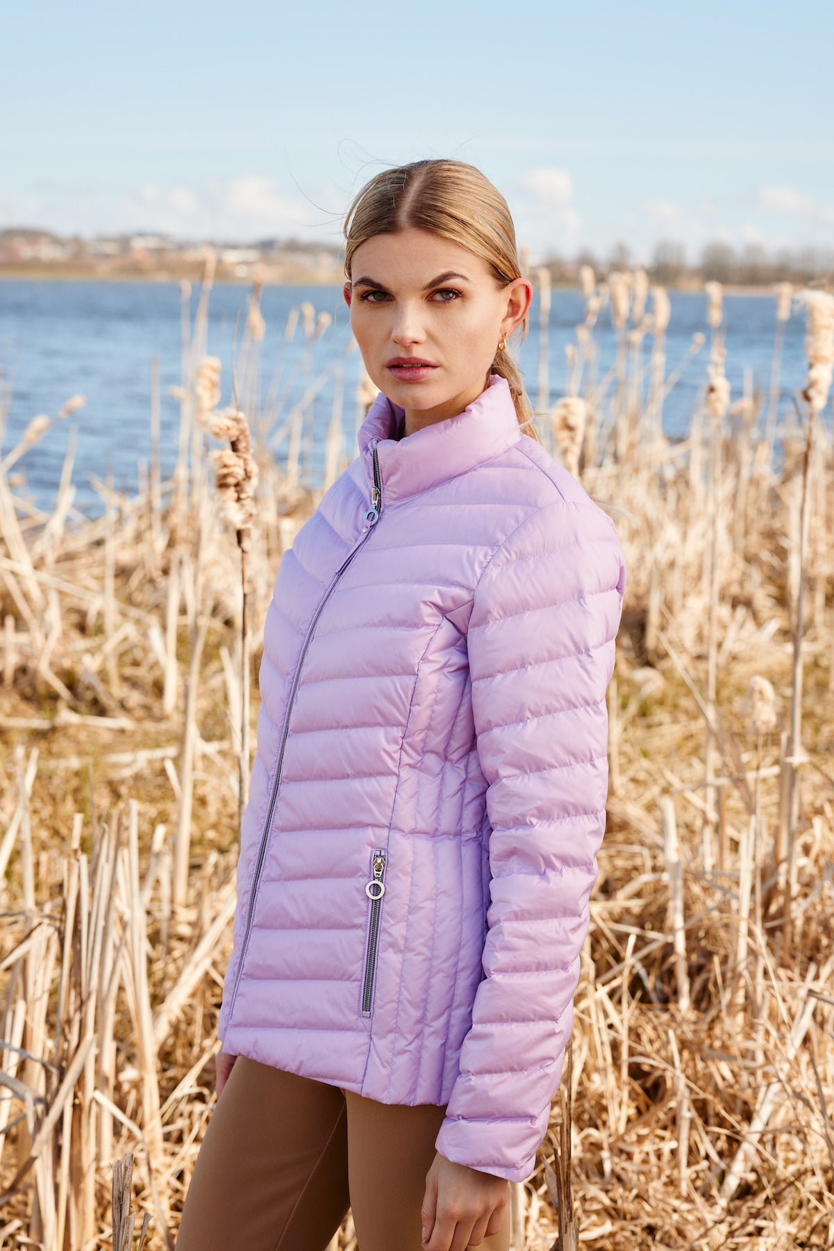 Lightweight Puffer Zip Pocket Spring Jacket. Style FR528