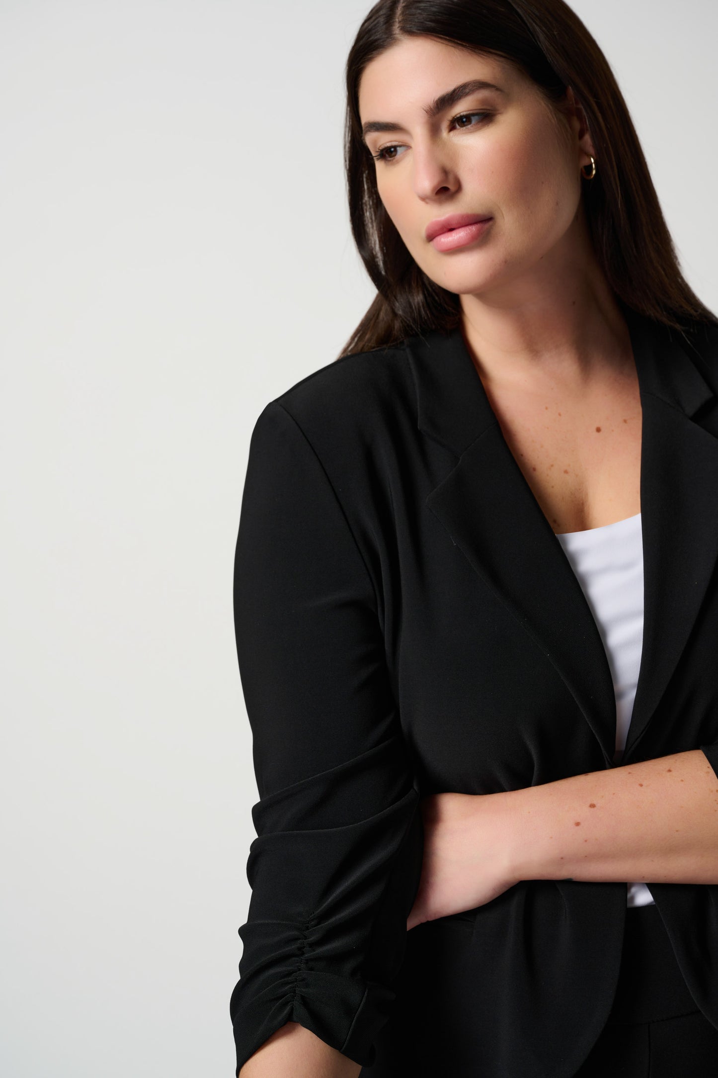 Classic Short Blazer. Style JR143148