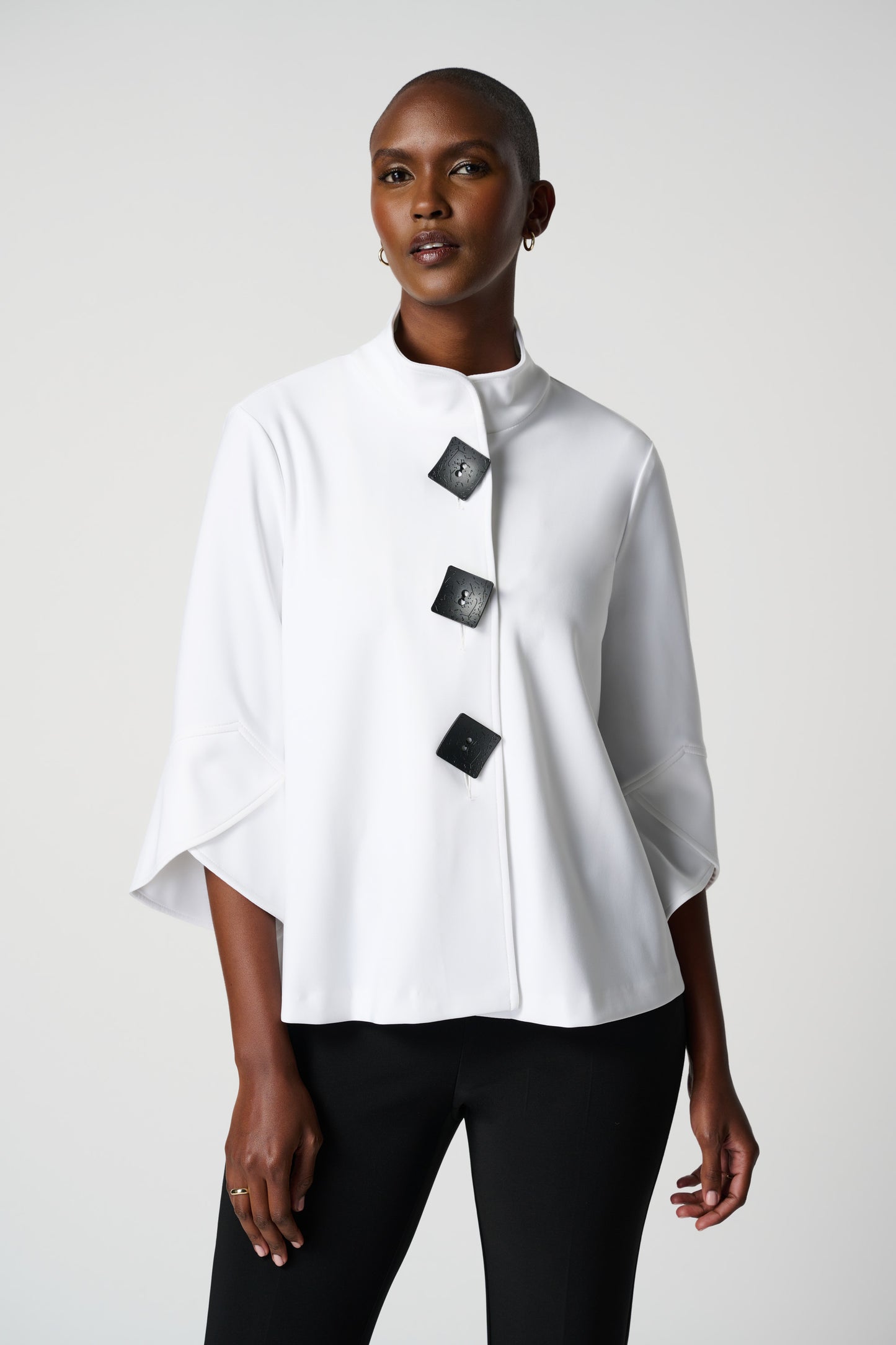 Classic Trapeze Tulip Cuff Jacket. Style JR193198