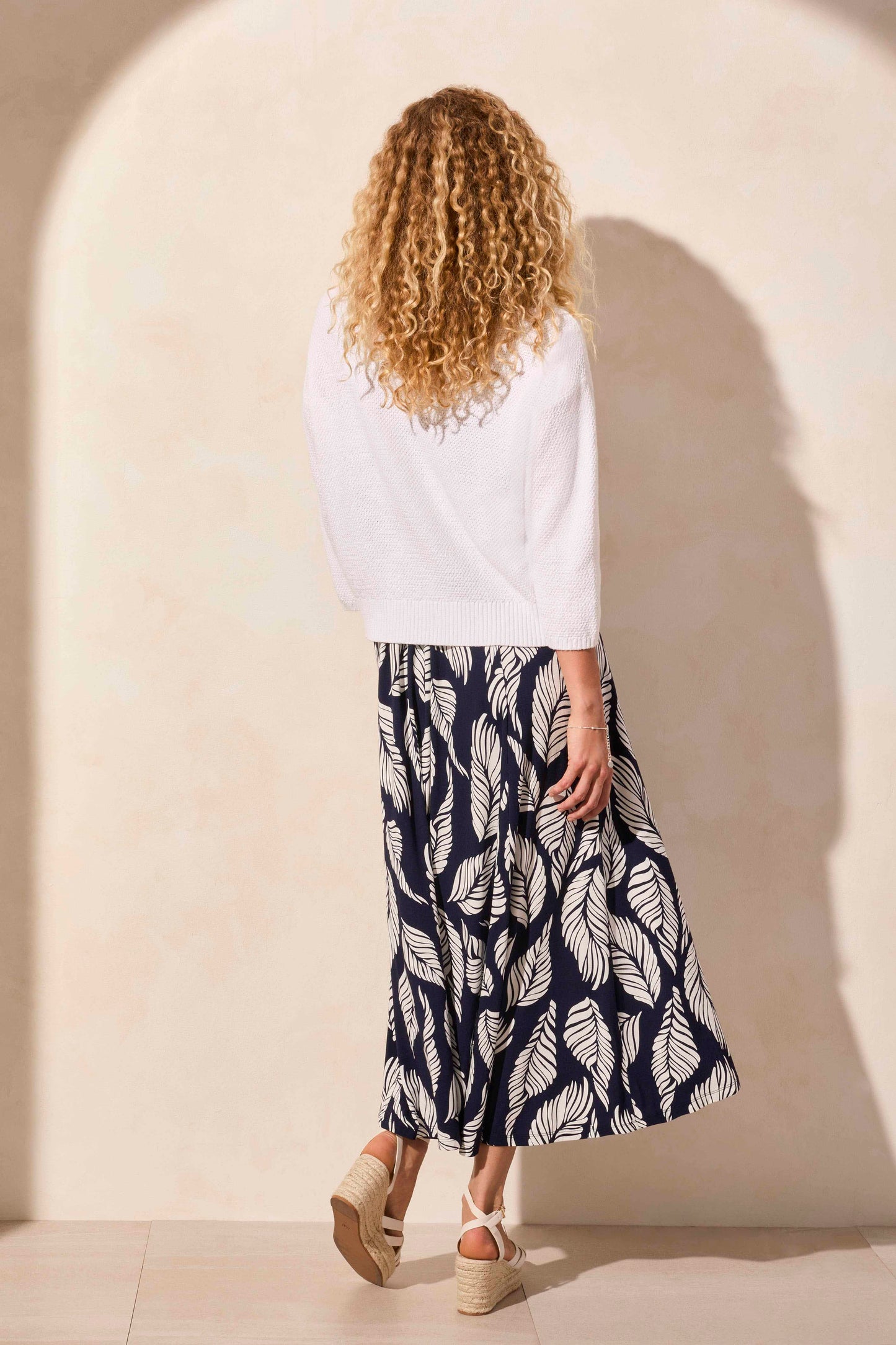 Cotton Curved-Hem Cocoon Cardigan. Style TR2205O-576