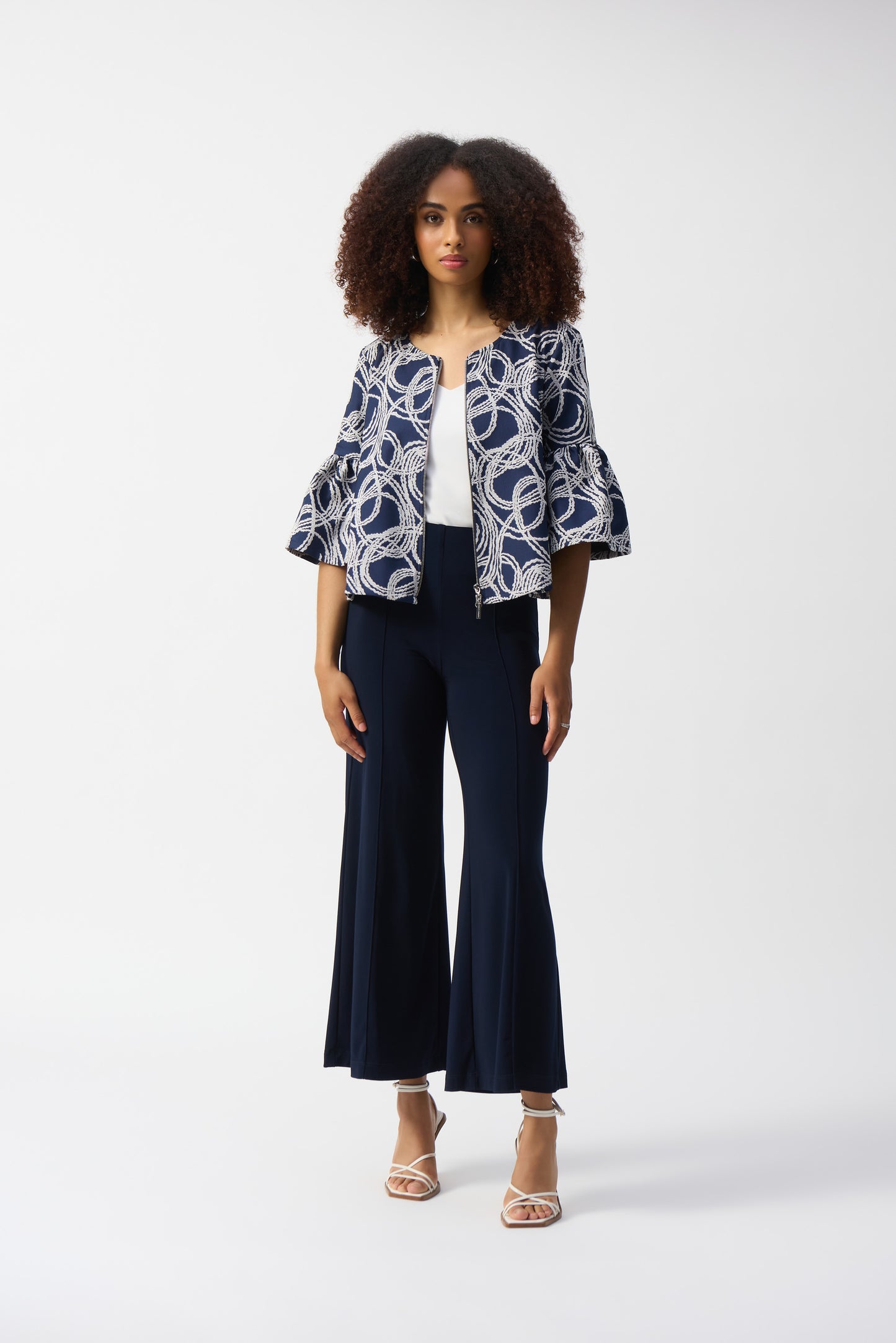 Pull On Wide Leg Centre Seam Pant. Style JR251017