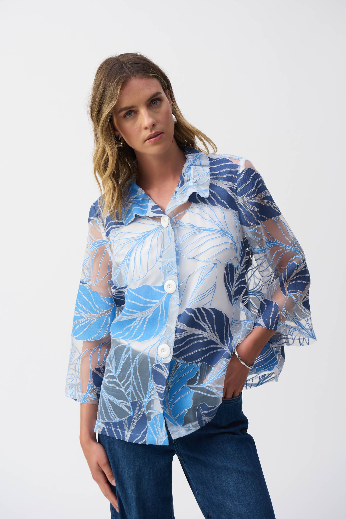 Novelty Leaf Print Trapeze Jacket. Style JR251135