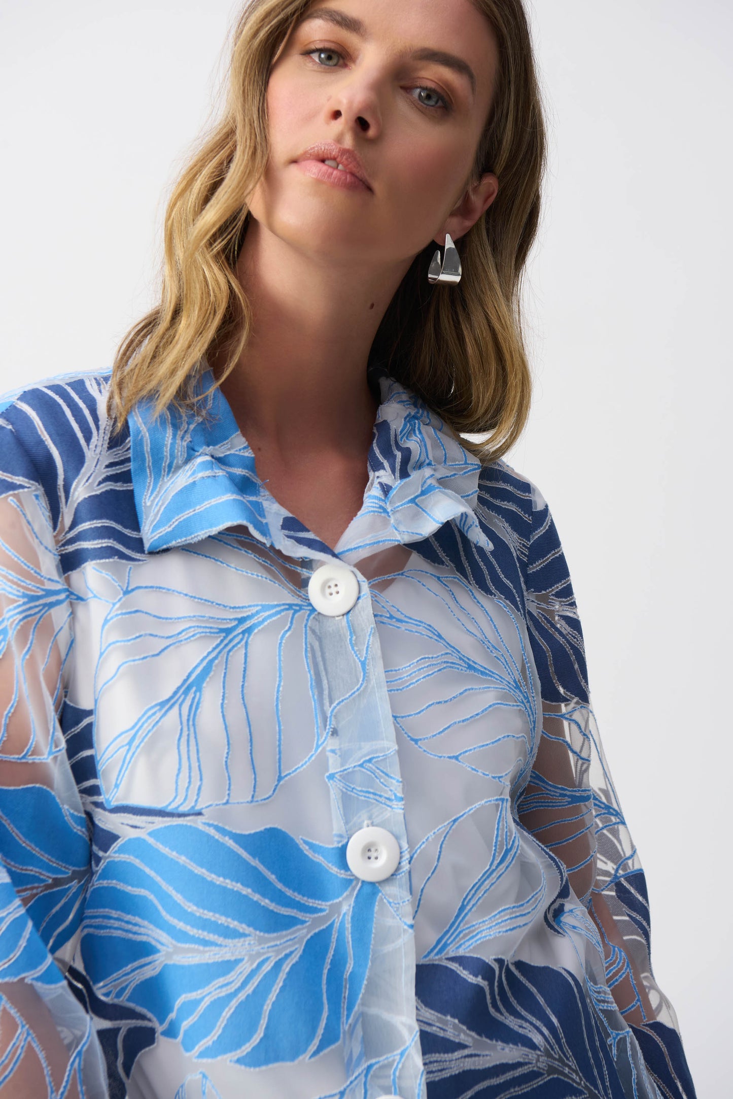 Novelty Leaf Print Trapeze Jacket. Style JR251135