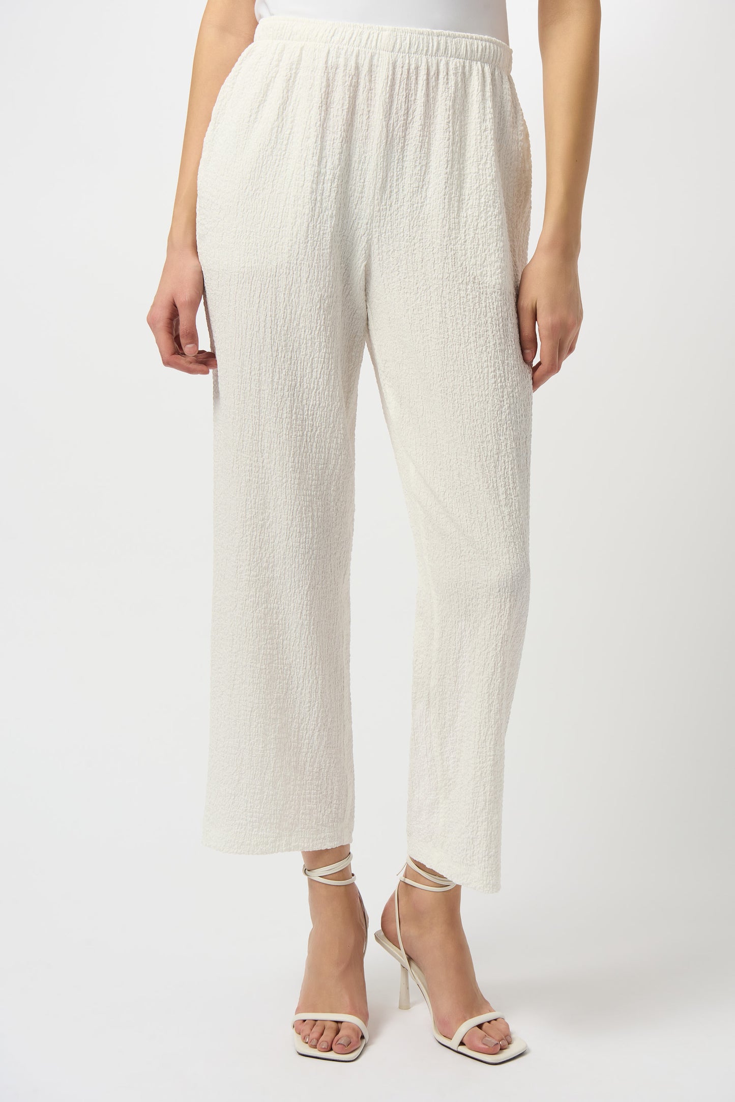Seersucker Wide Leg Pull On Pant. Style JR251227