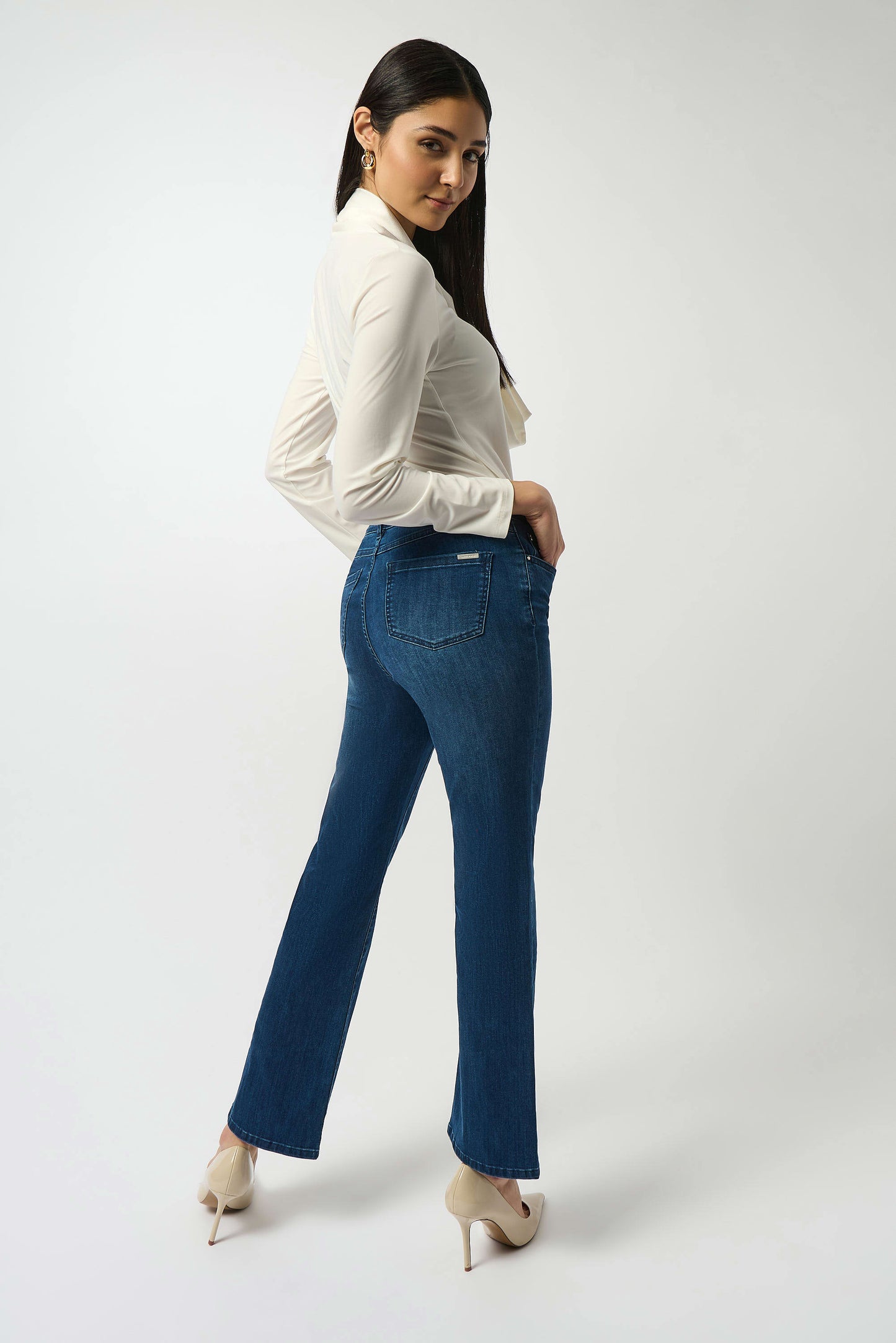 Brooke Classic Bootcut Stretch Jeans. Style JR251967