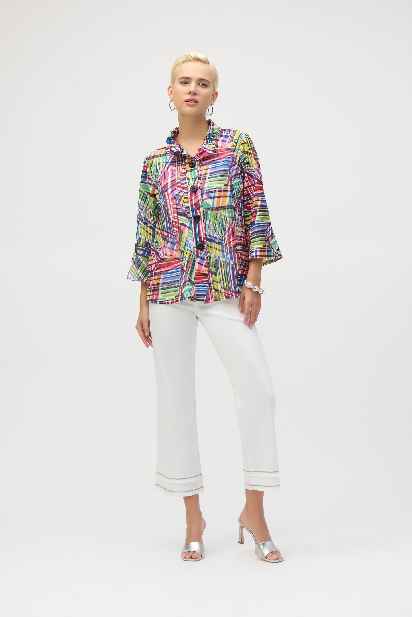 Jacquard Stripe 3/4 Sleeve Trapeze Jacket. Style JR252038