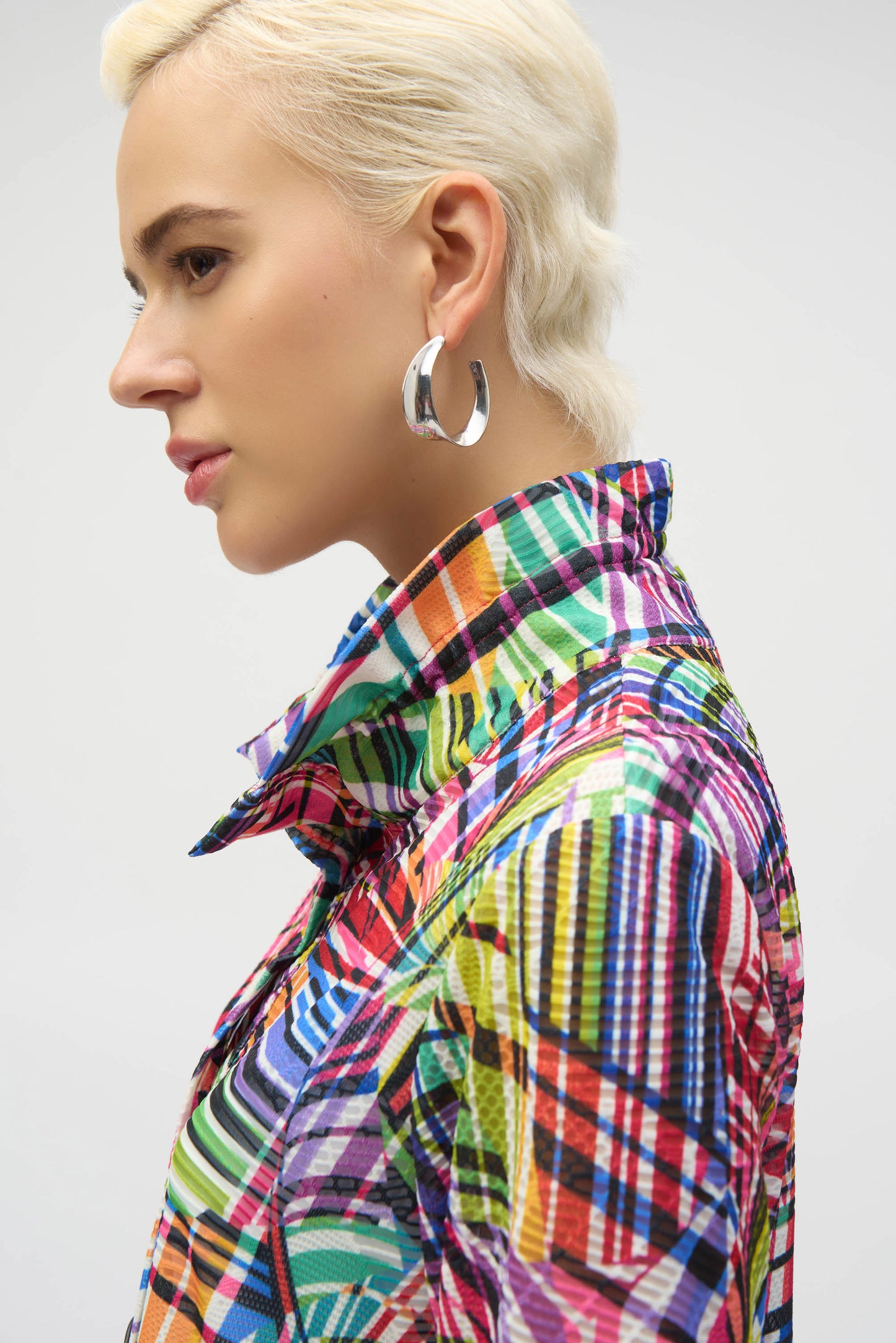 Jacquard Stripe 3/4 Sleeve Trapeze Jacket. Style JR252038