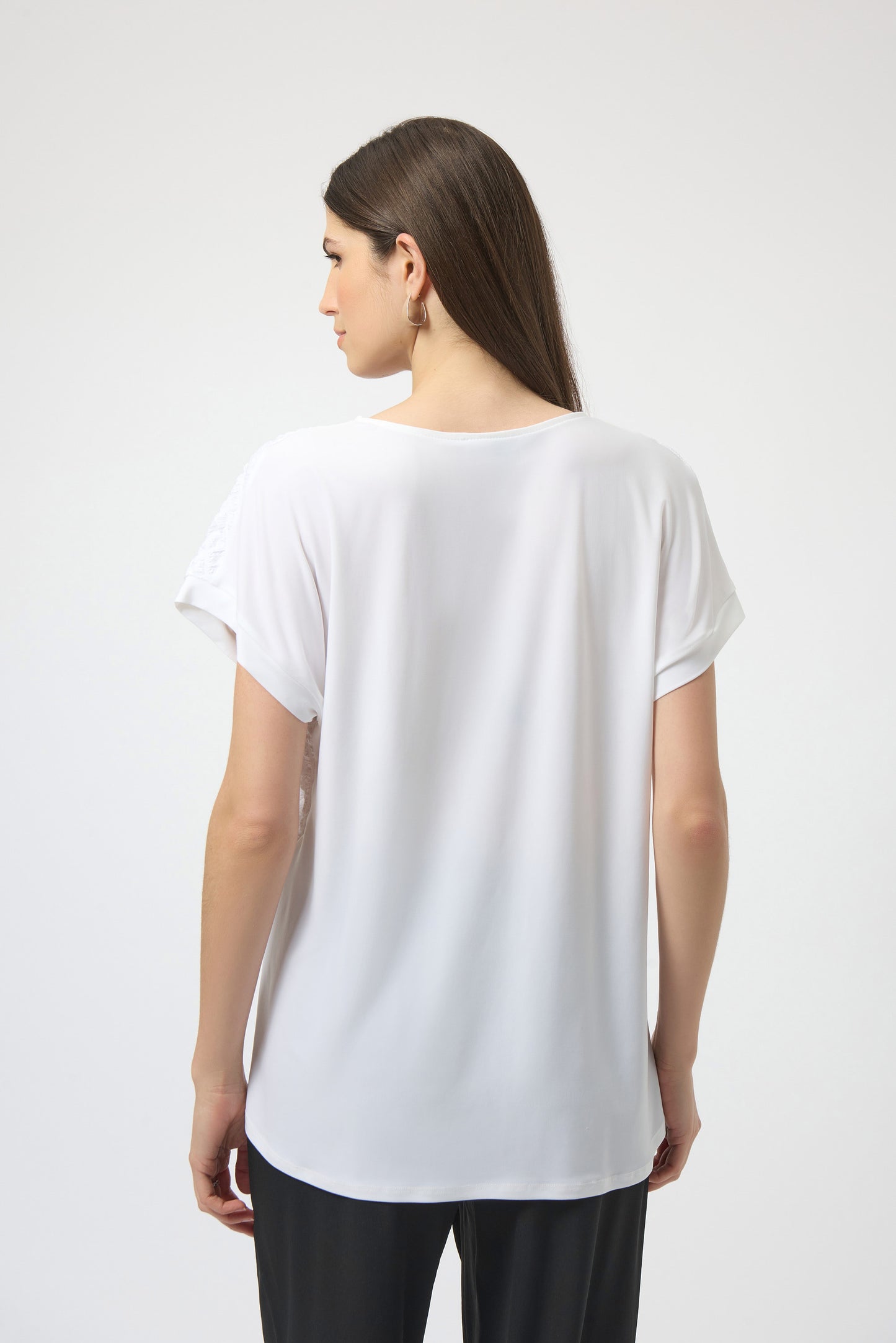 Bubble Jacquard & Silky Knit High Low Top. Style JR252213