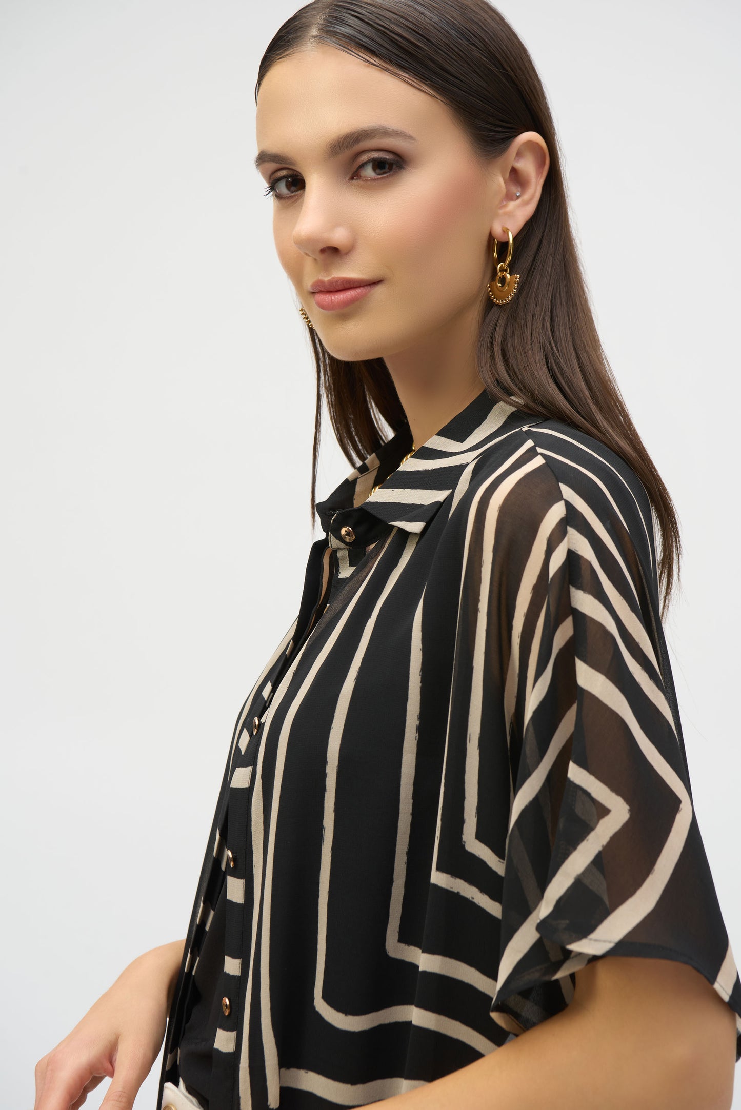 Chiffon Geometric Print Midi Blouse. Style JR252934