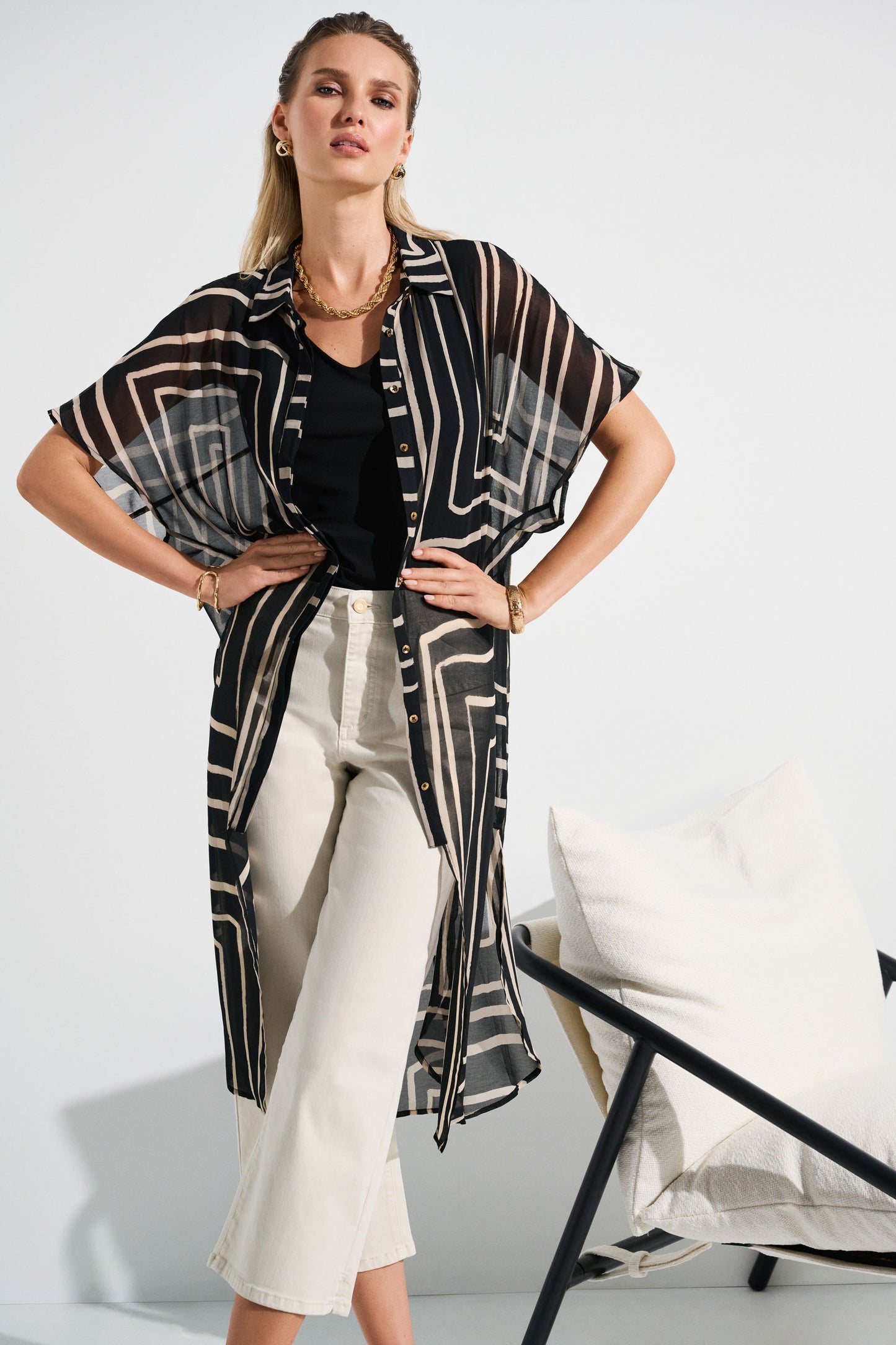 Chiffon Geometric Print Midi Blouse. Style JR252934