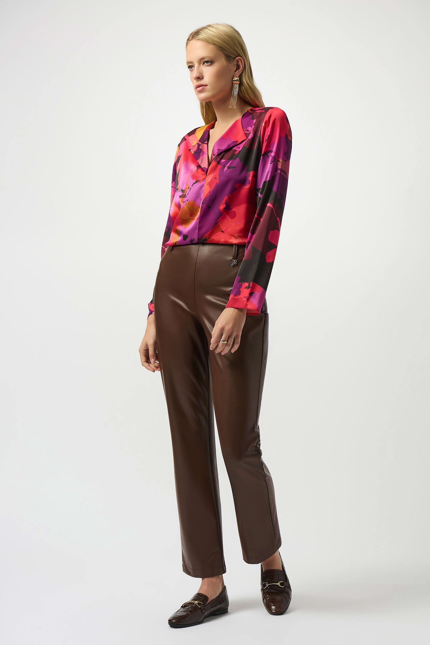 Recycled Satin Floral Print Straight Top. Style JR253075