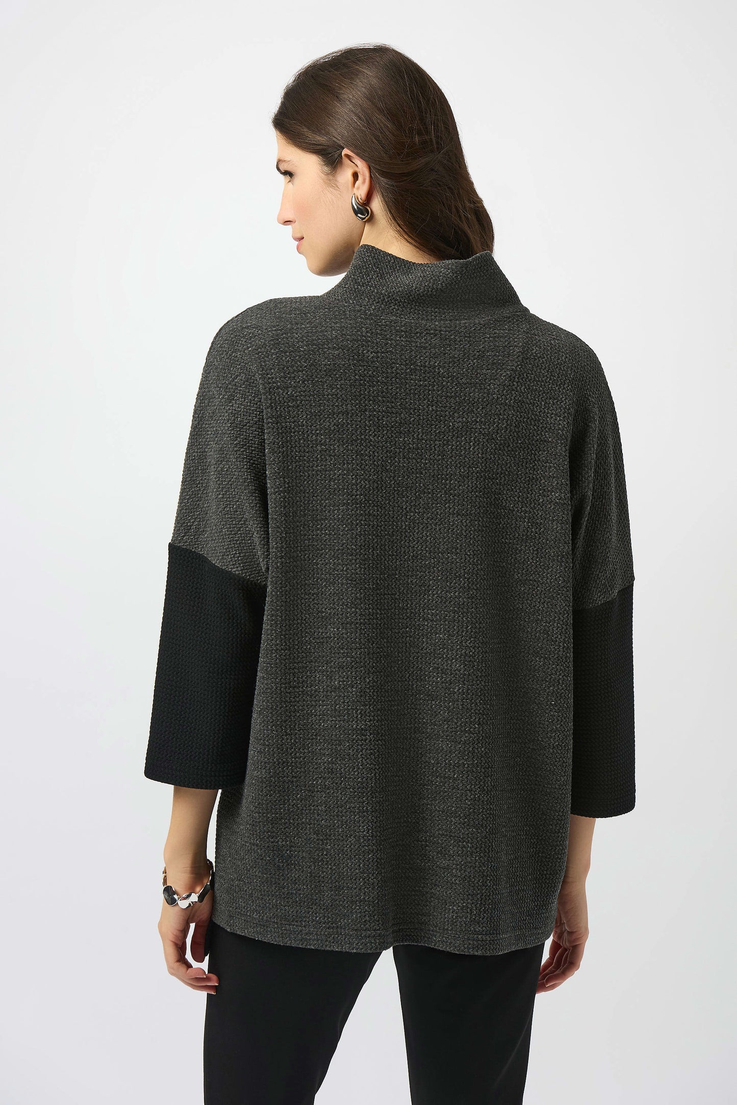 Textured Knit Color Block Boxy Top. Style JR253083