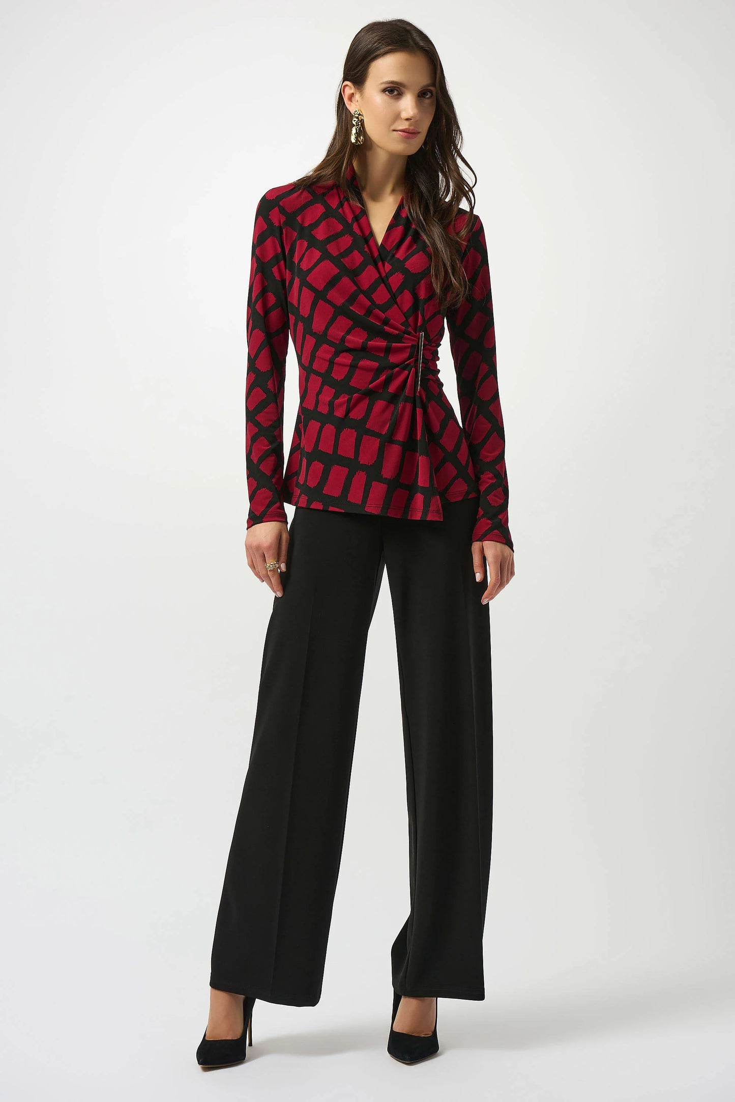 Geo Print Fitted Wrap Top. Style JR253139