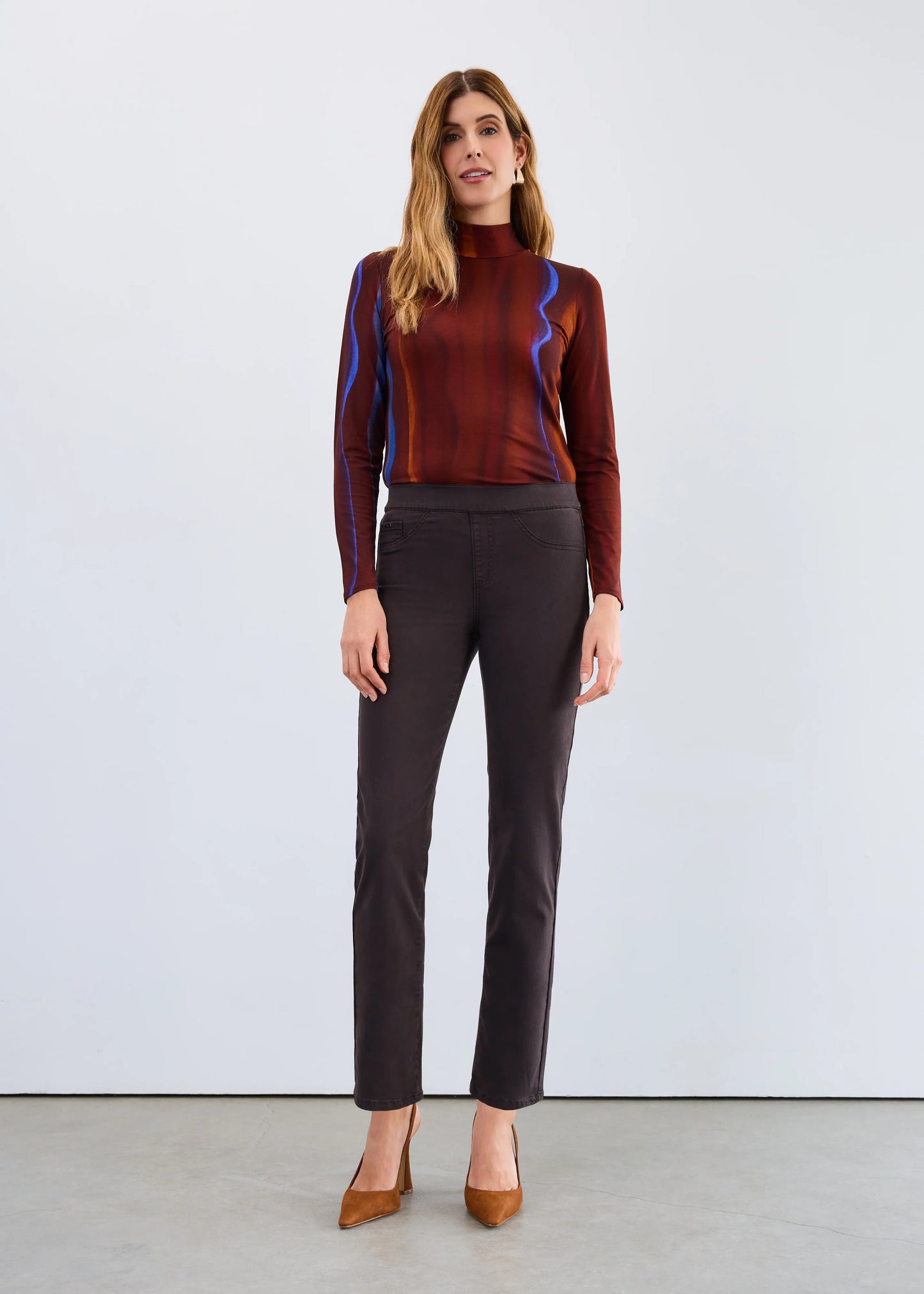 Pull-On Straight Leg Jean. Style FD2531511