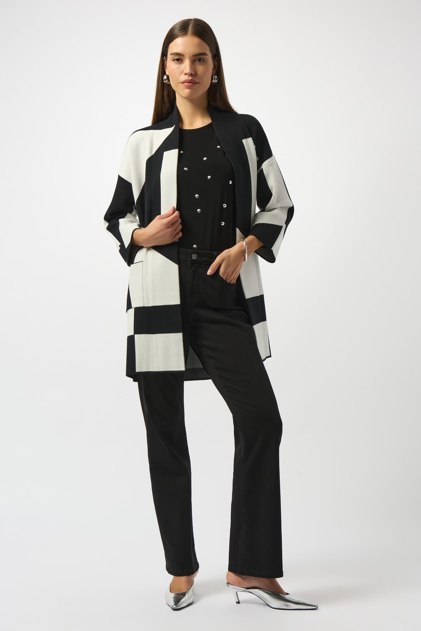 Jacquard Sweater Knit Colour-Block Cover-Up. Style JR253901