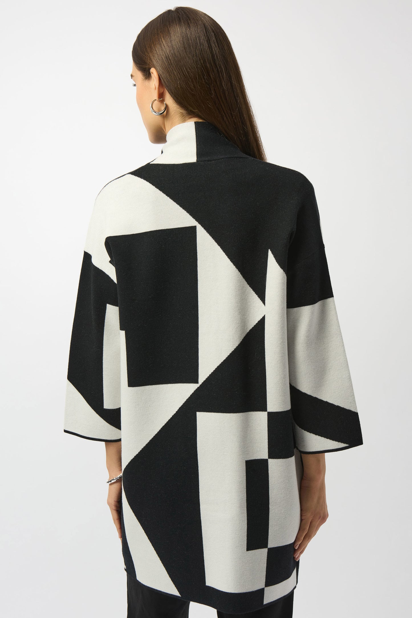 Jacquard Sweater Knit Colour-Block Cover-Up. Style JR253901