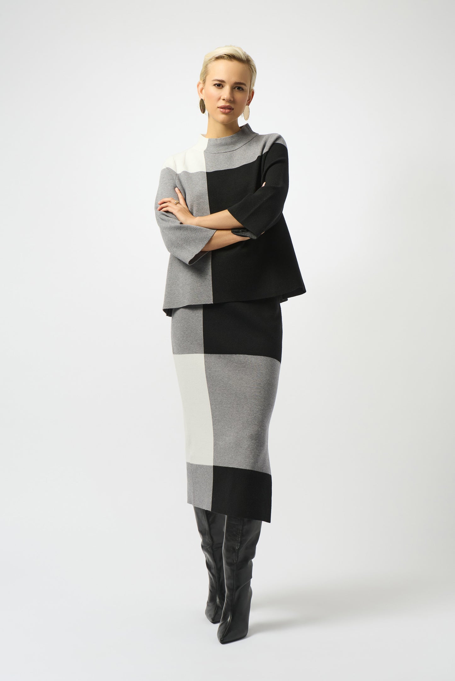 Jacquard Sweater Colour Block Skirt. Style JR253908