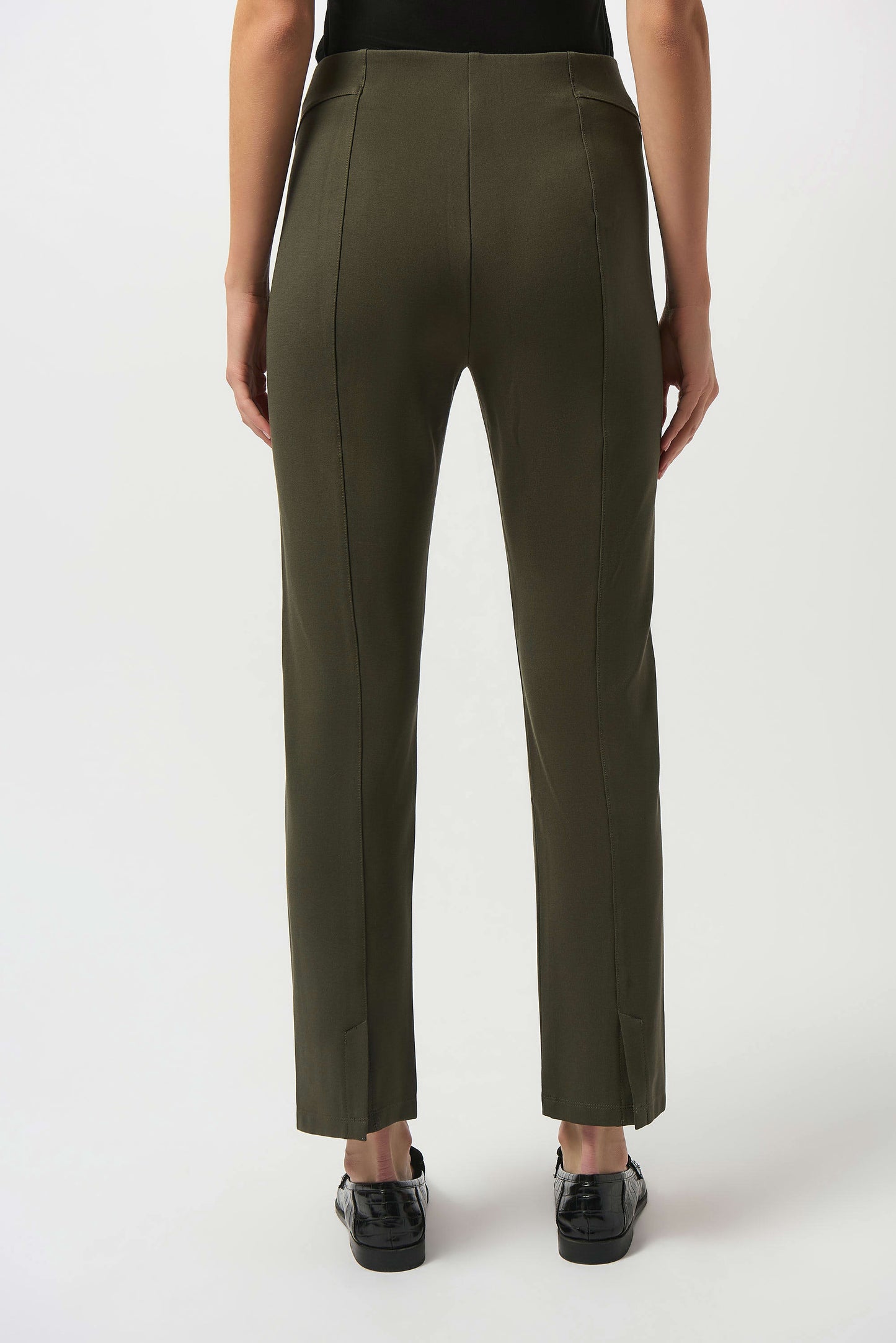 Heavy Knit Slim Fit Pull-On Pants. Style JR253920