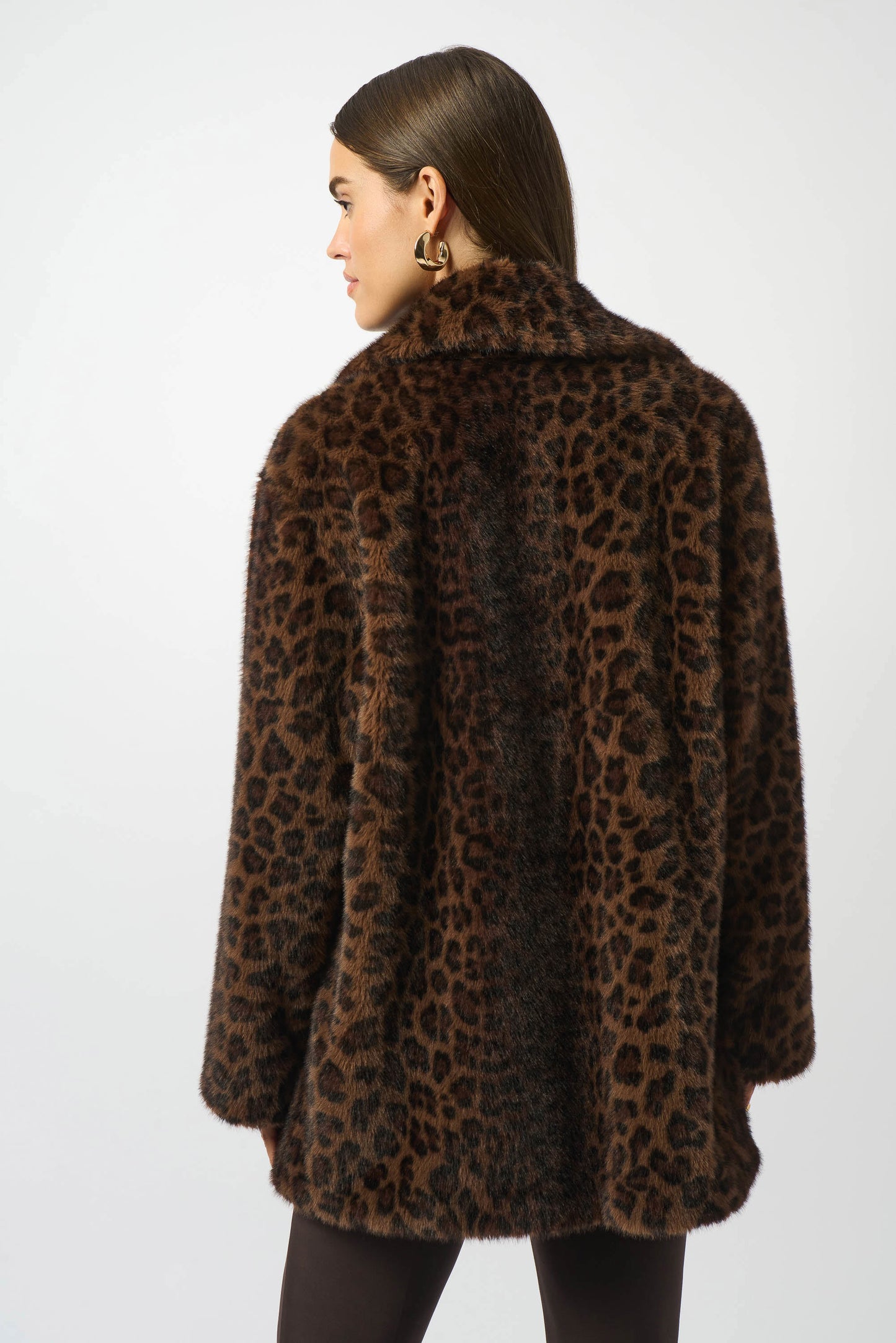 Faux Fur Leopard Print Double-Breasted Coat. Style JR253937
