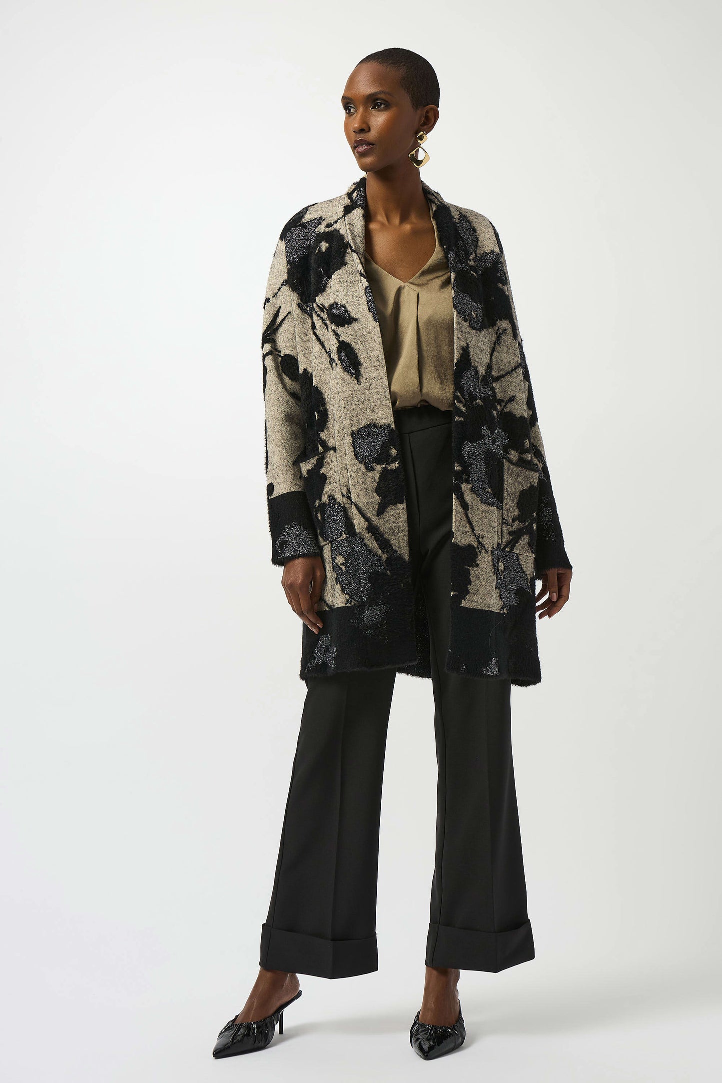 Abstract Jacquard Sweater Knit Long Cardigan. Style JR253956