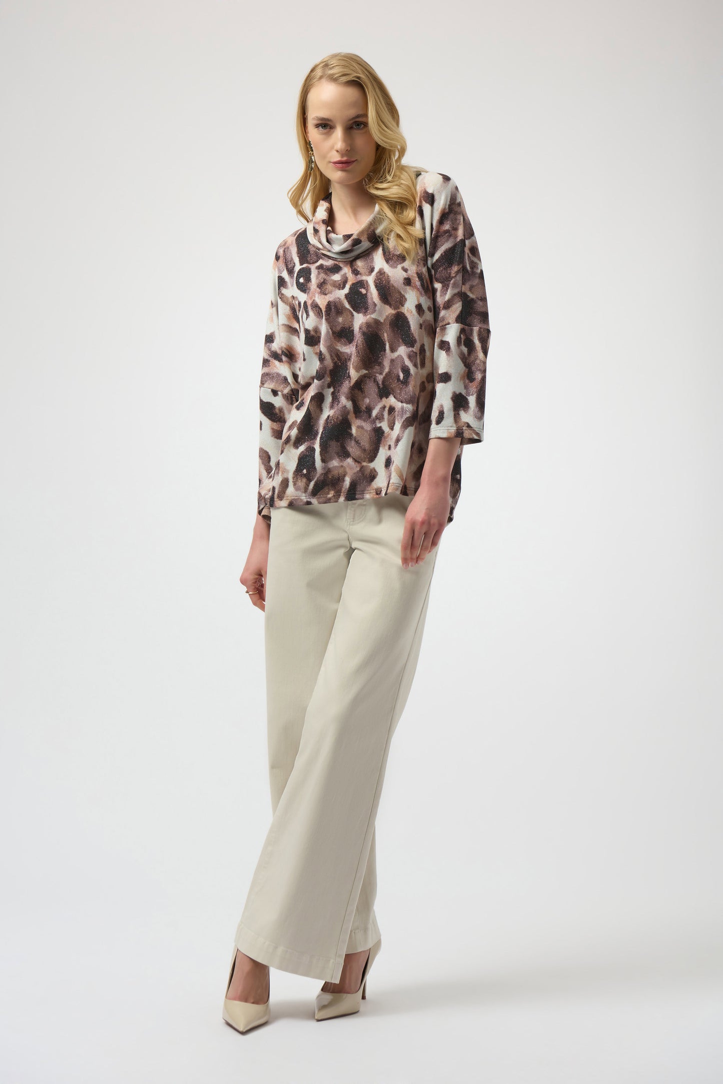 Sweater Knit Animal Print Tunic. Style JR254033
