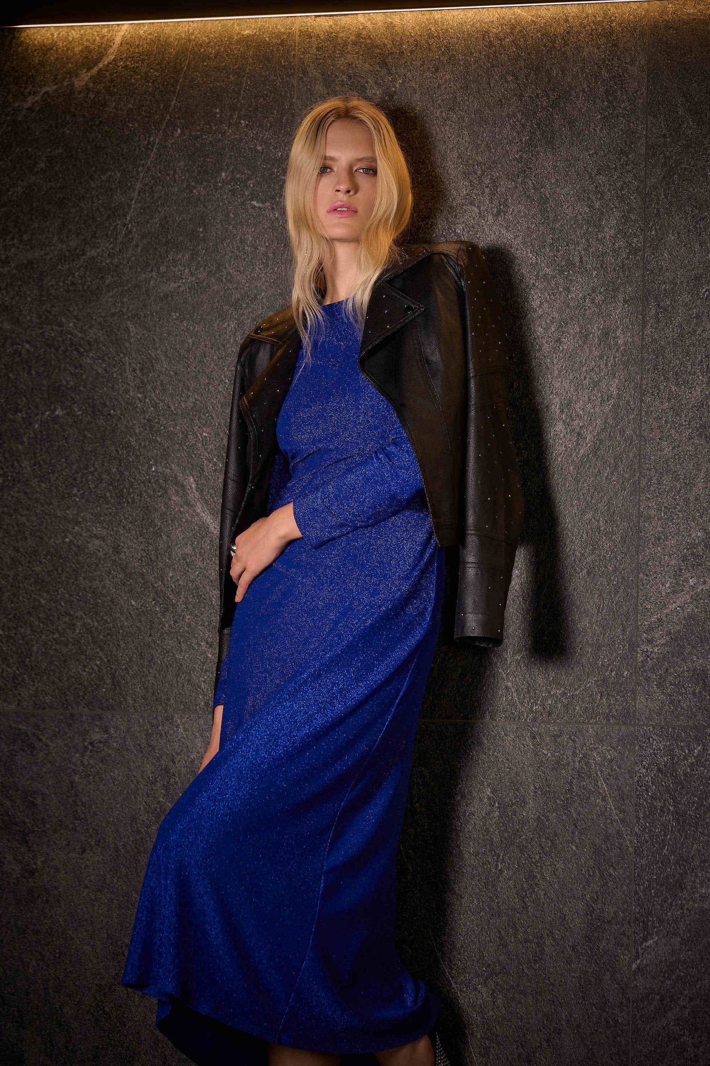 Long Sleeve Gathered Waist Sparkle Dress. Style JR254082