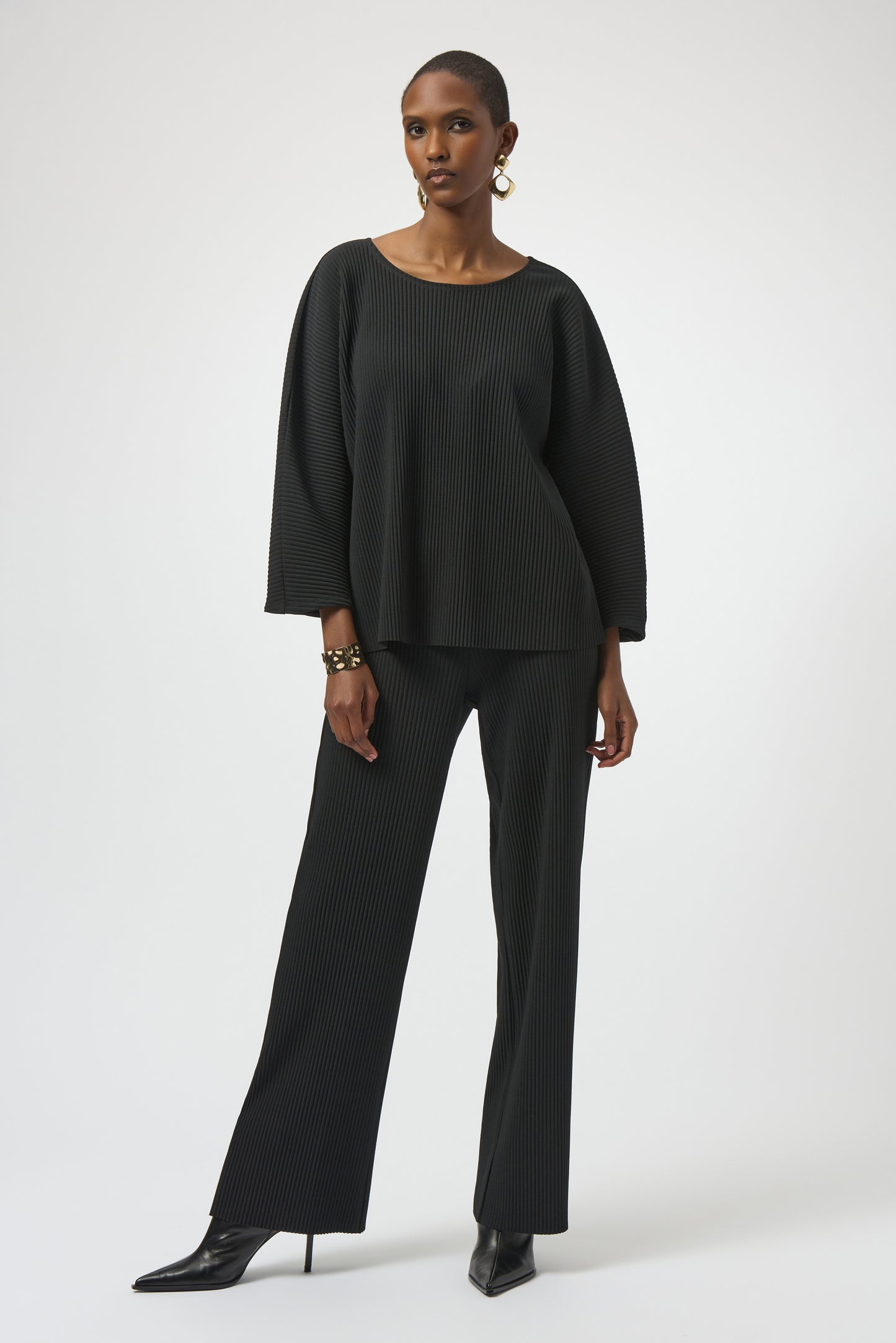 Pleated Scuba Crepe Boxy Top. Style JR254210