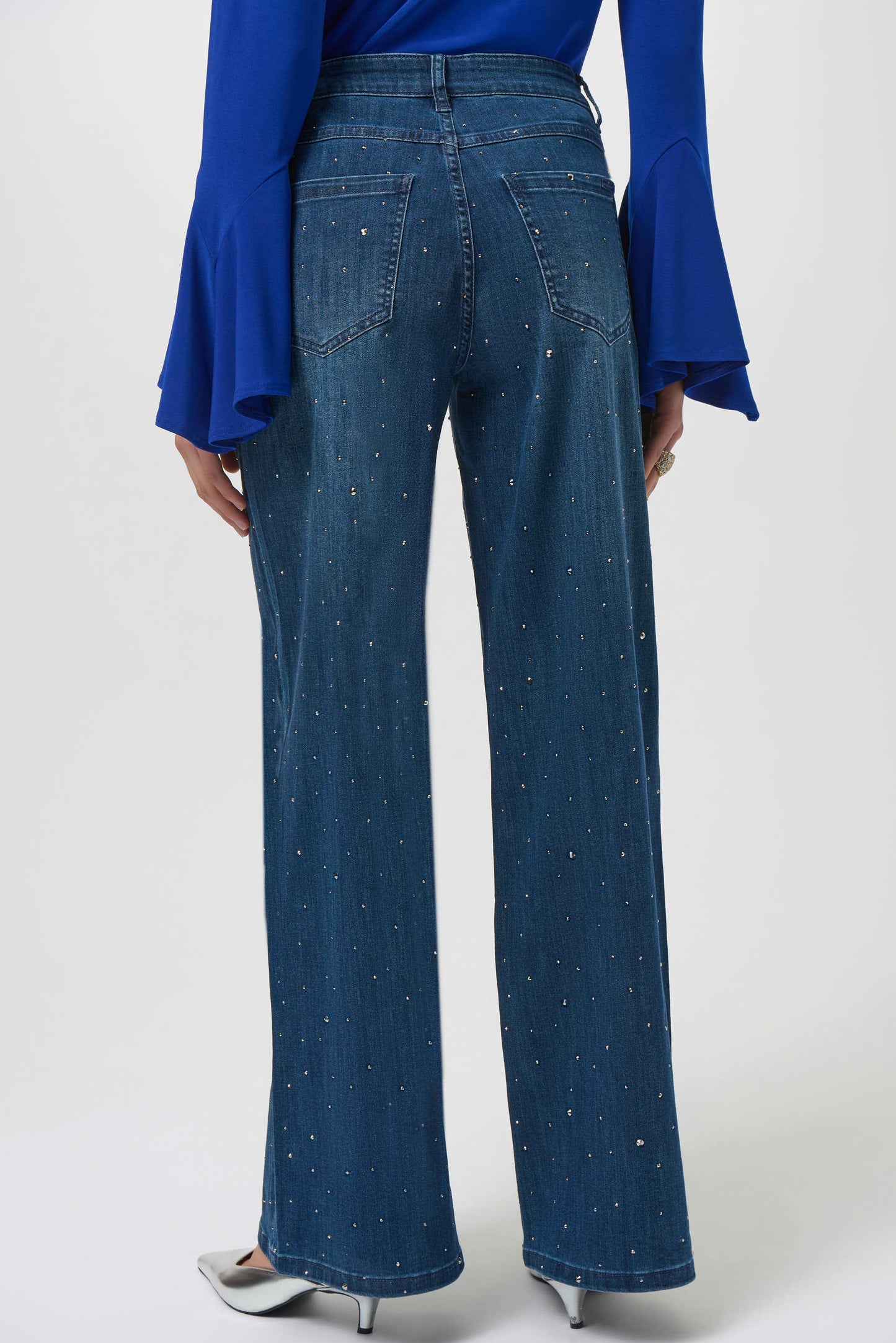 Classic Wide Leg Jeans with Rhinestones. Style JR254921