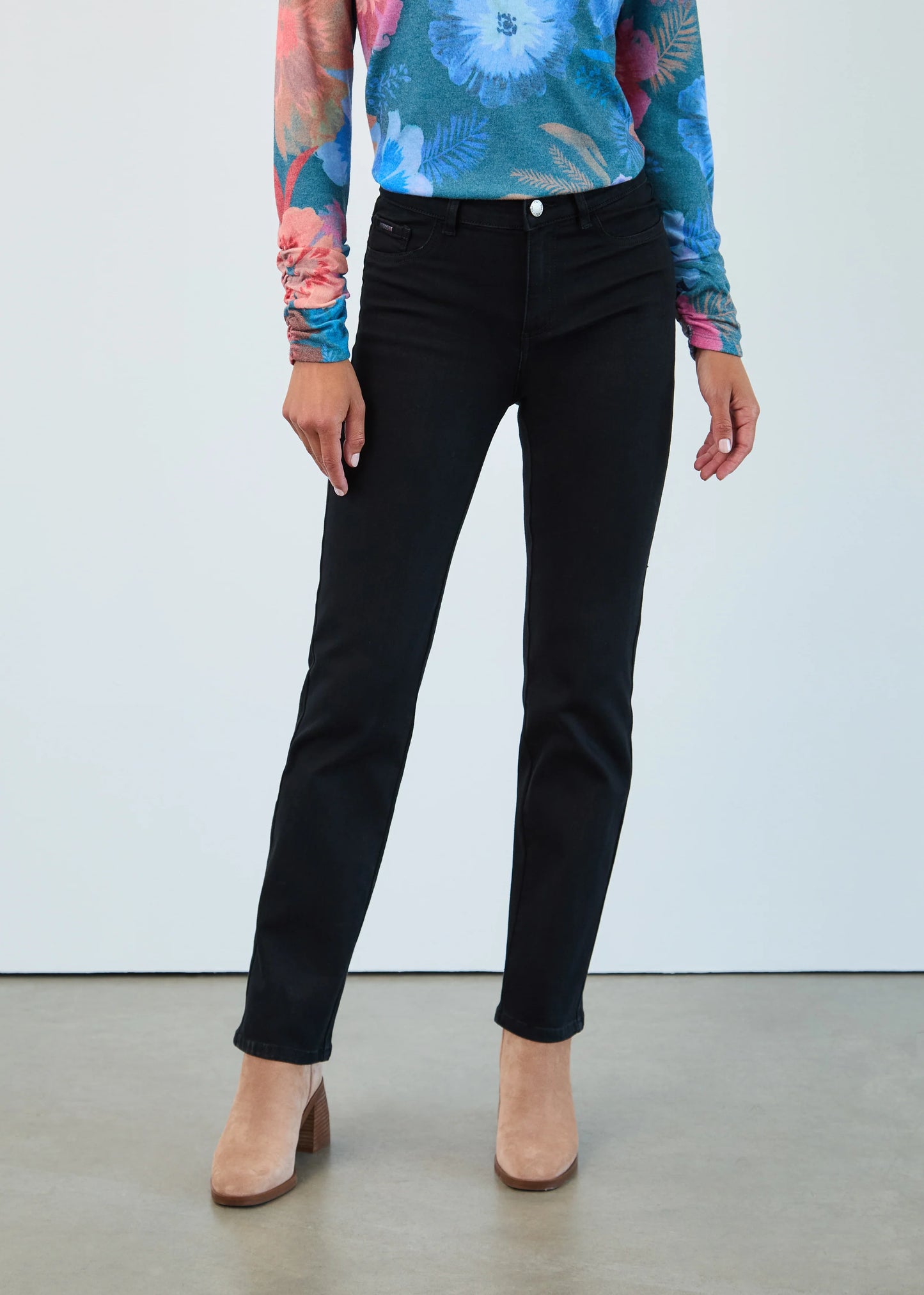 Beyond Denim Olivia Straight Leg Jean. Style FD2555862B