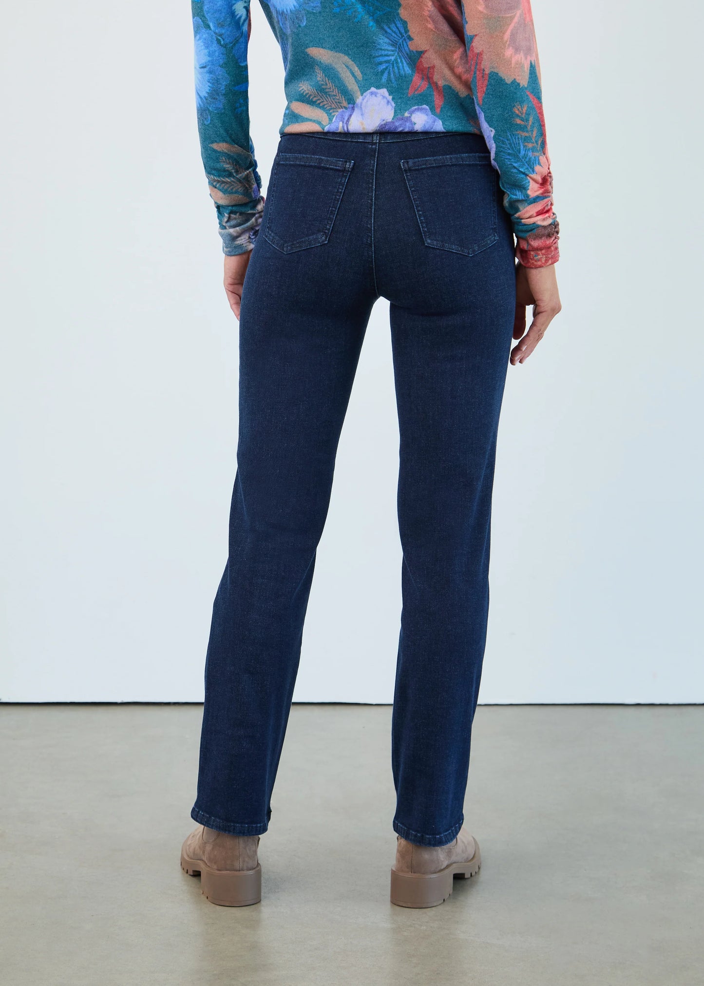 Beyond Denim Olivia Straight Leg Jean. Style FD2555862B