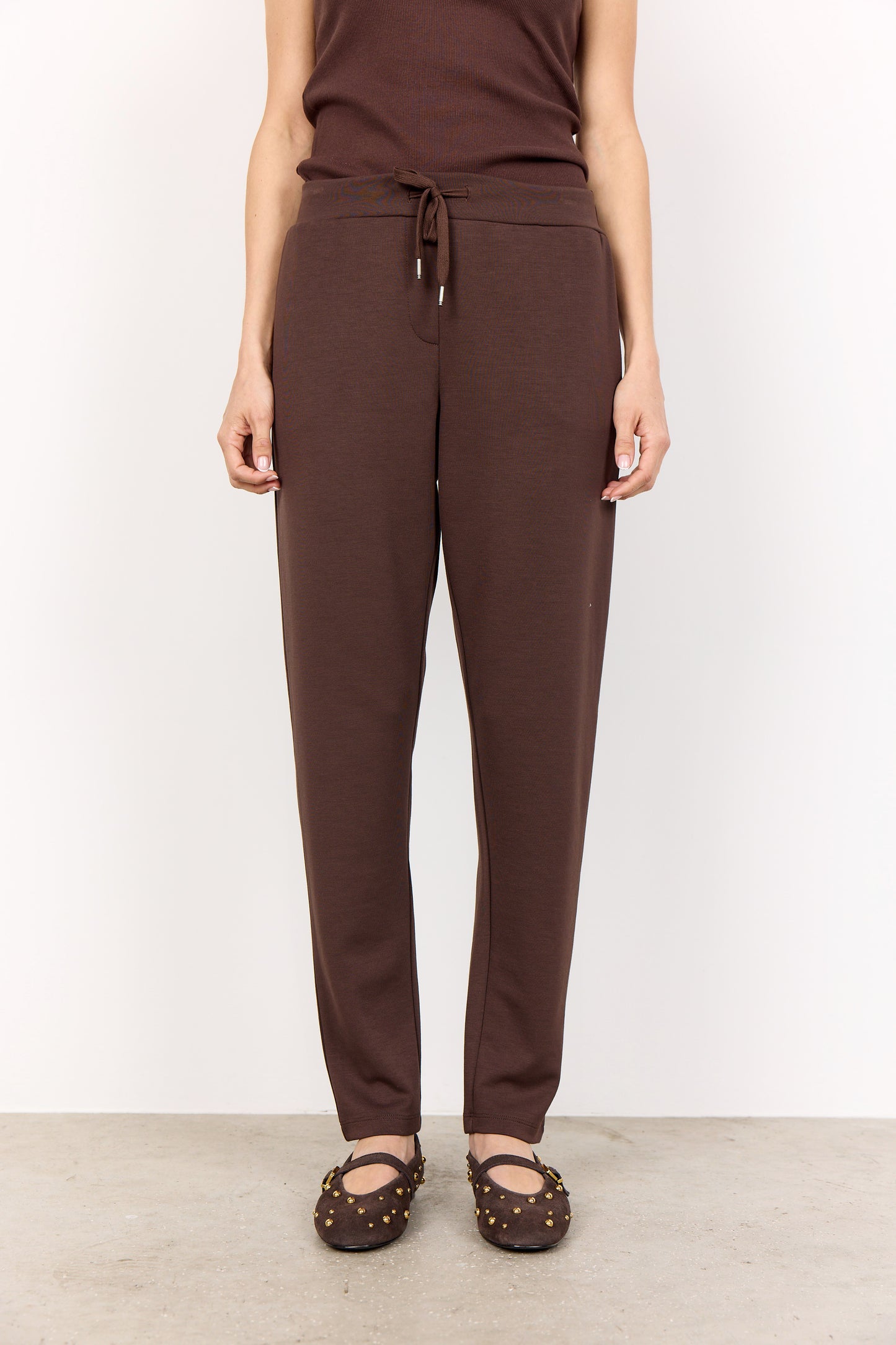Pull-On Straight Leg Drawstring Waistband Pant. Style SOYA4F26326