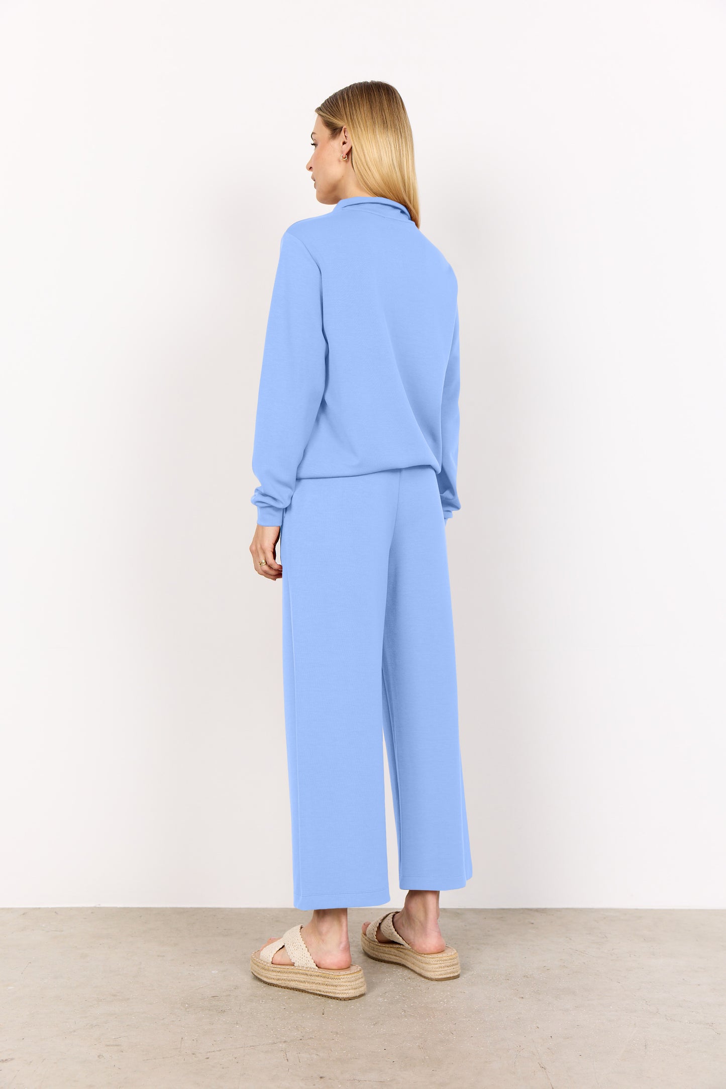 Zip Front Mock Neck Sweater. Style SOYA4PF26598