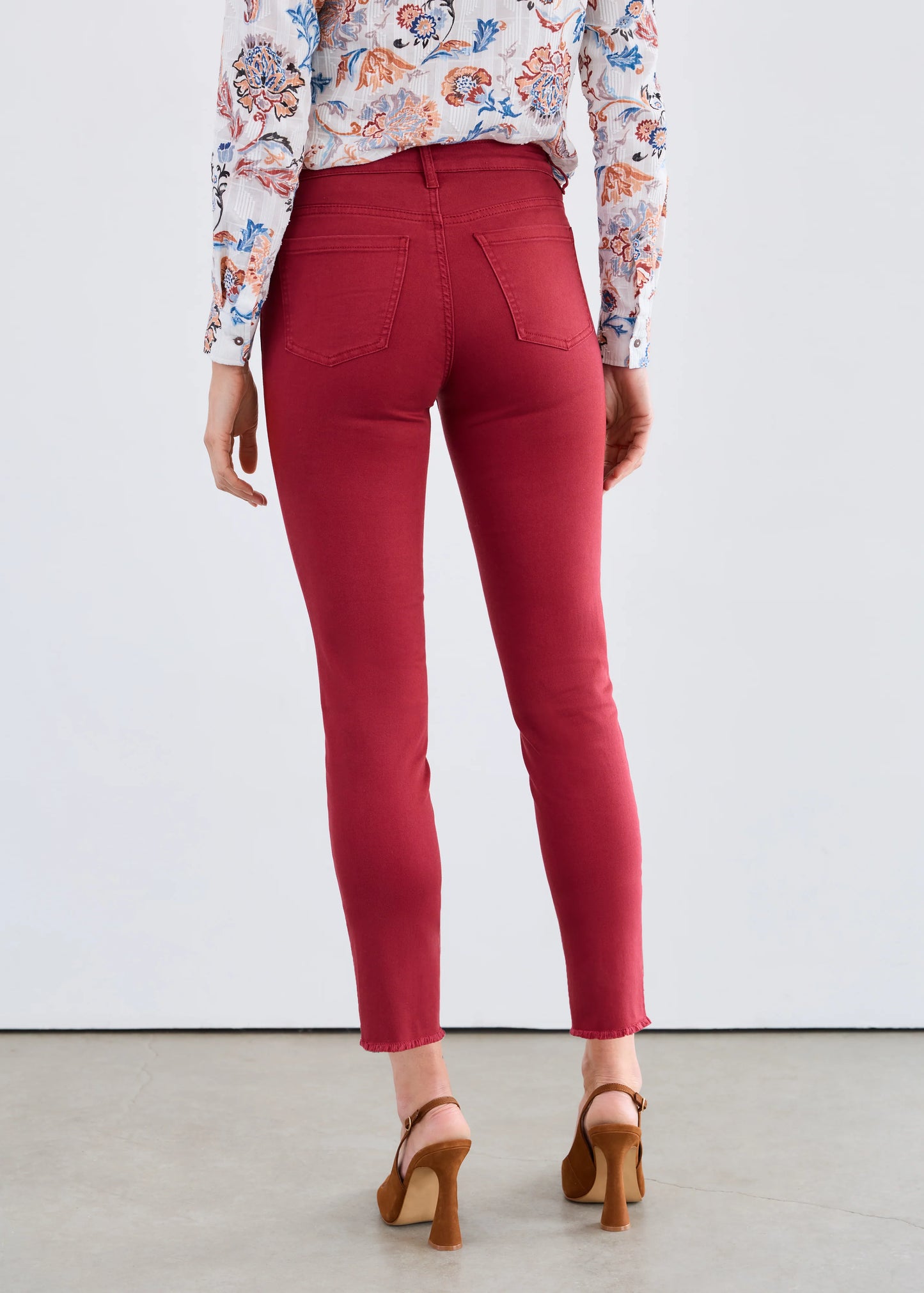 Olivia Slim Ankle Jean. Style FD2682511
