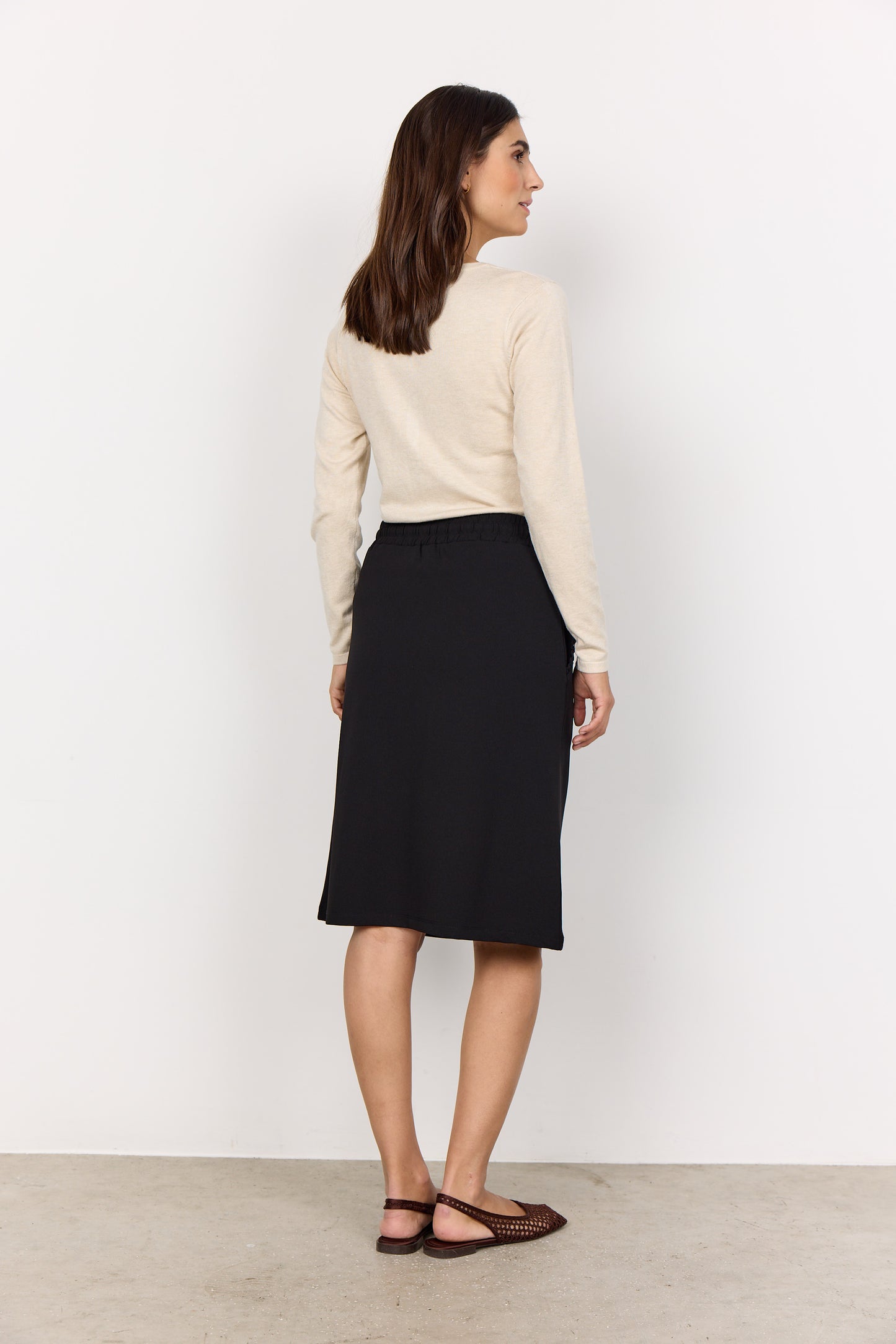 Ruffled Trim Pocket Skirt. Style SOYA4S26879