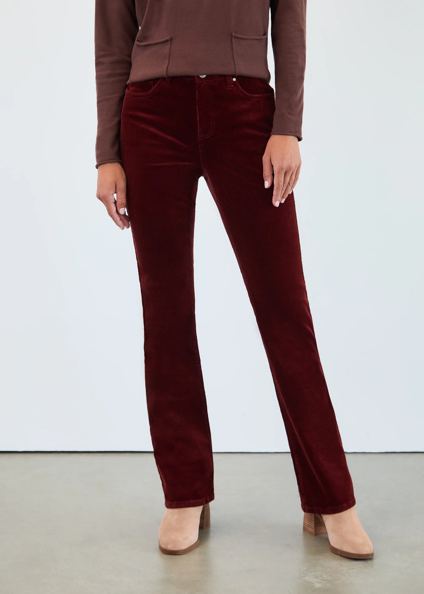 Corduroy Classic Bootcut Jeans. Style FD2812491