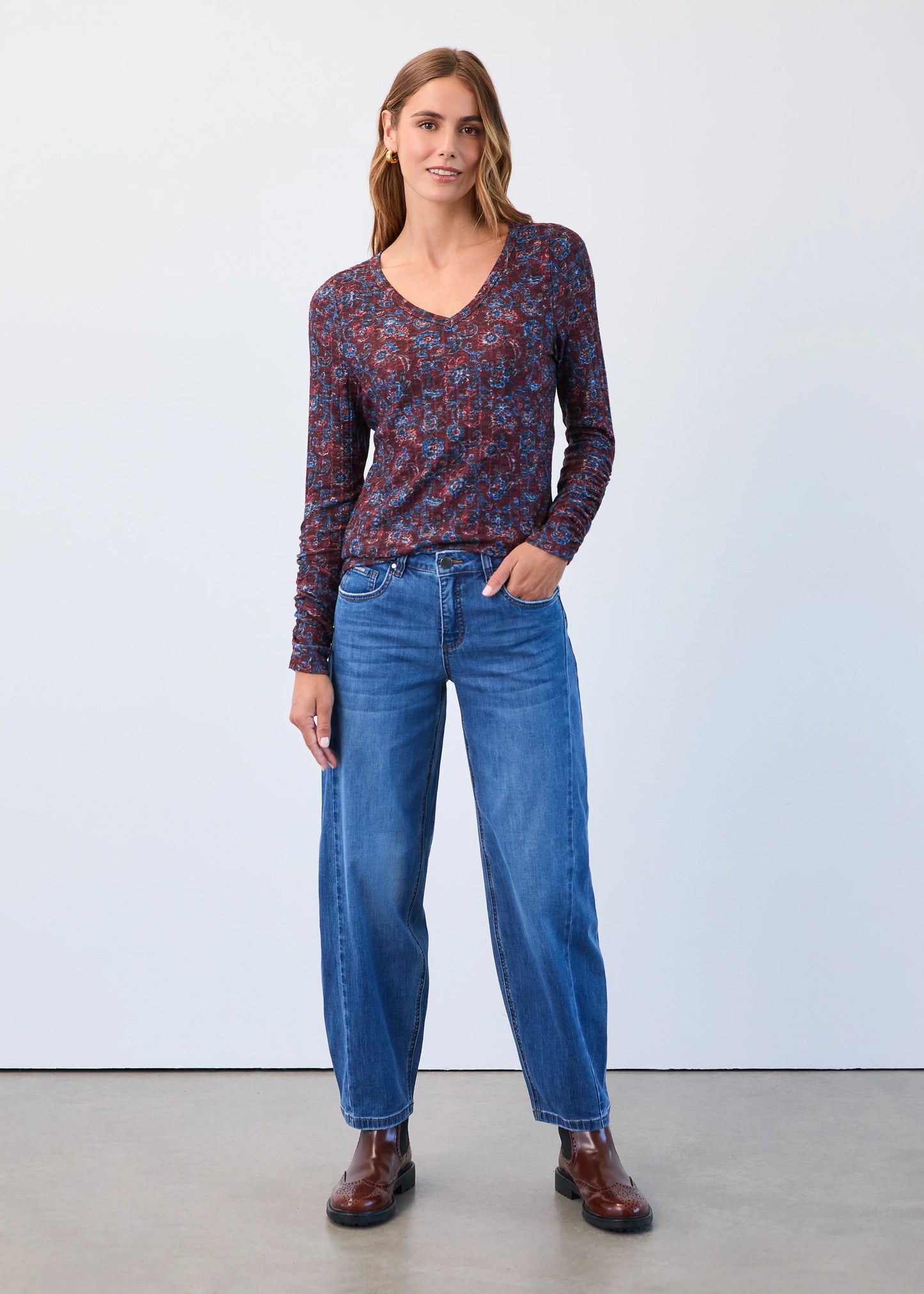 Ribbed Scrunch Sleeve V-Neck Top. Style FD3184508