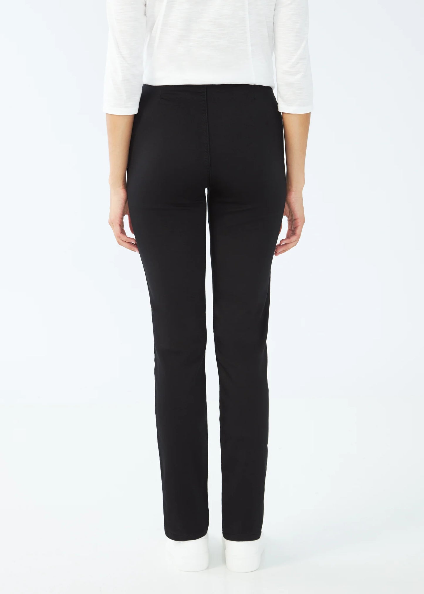 Petite Pull On D-Lux Super Jegging in Ebony. Style FD426906N-EBN