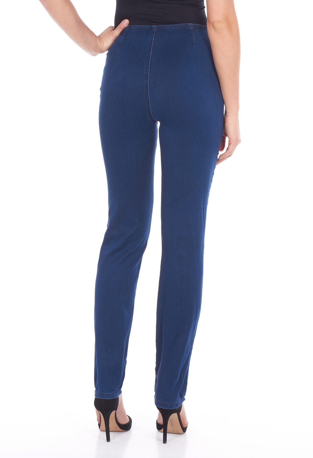 Petite Pull On D-Lux Super Jegging in Indigo. Style FD426906N