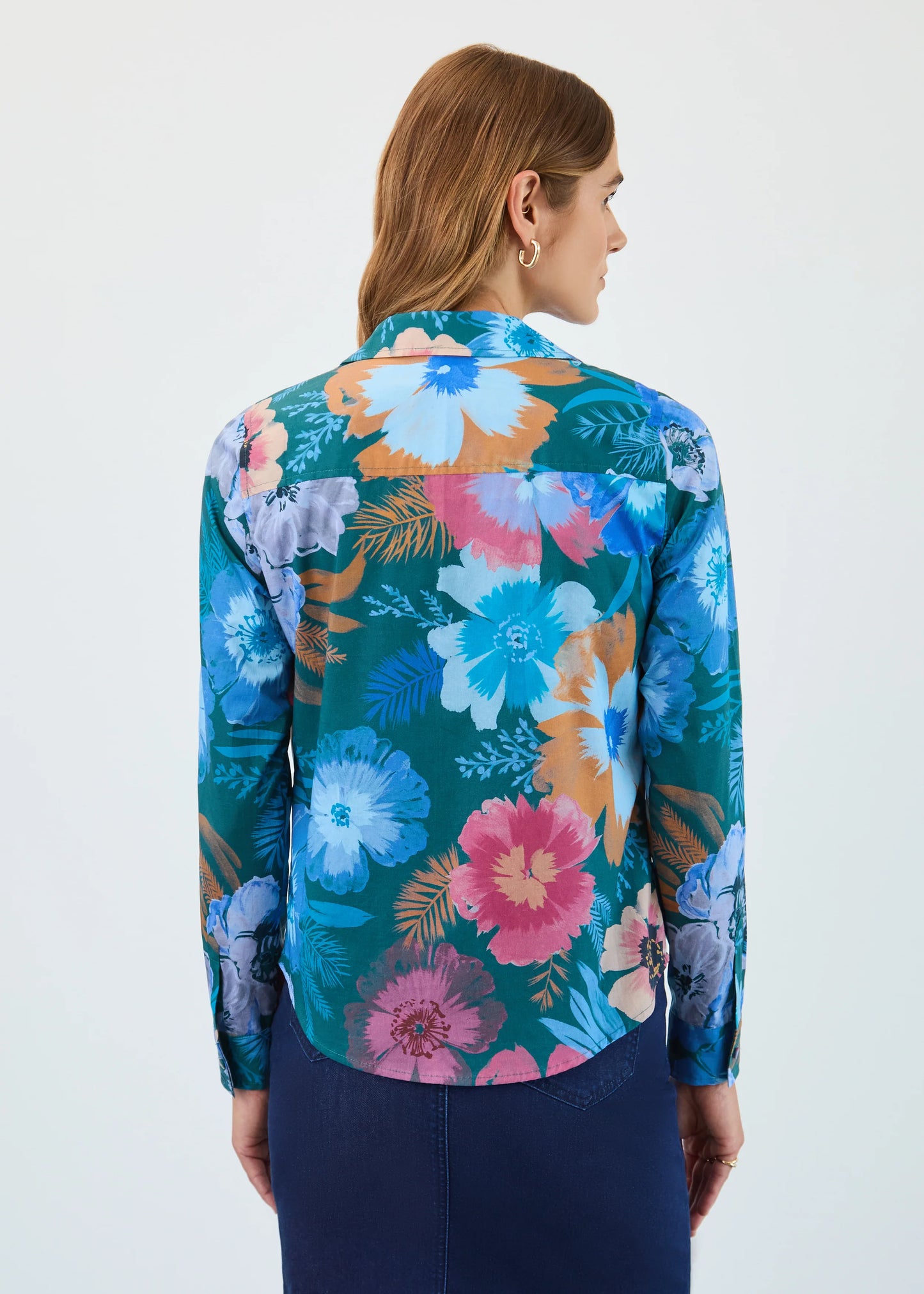 Botanical Split Neck Button Front Top. Style FD7394623