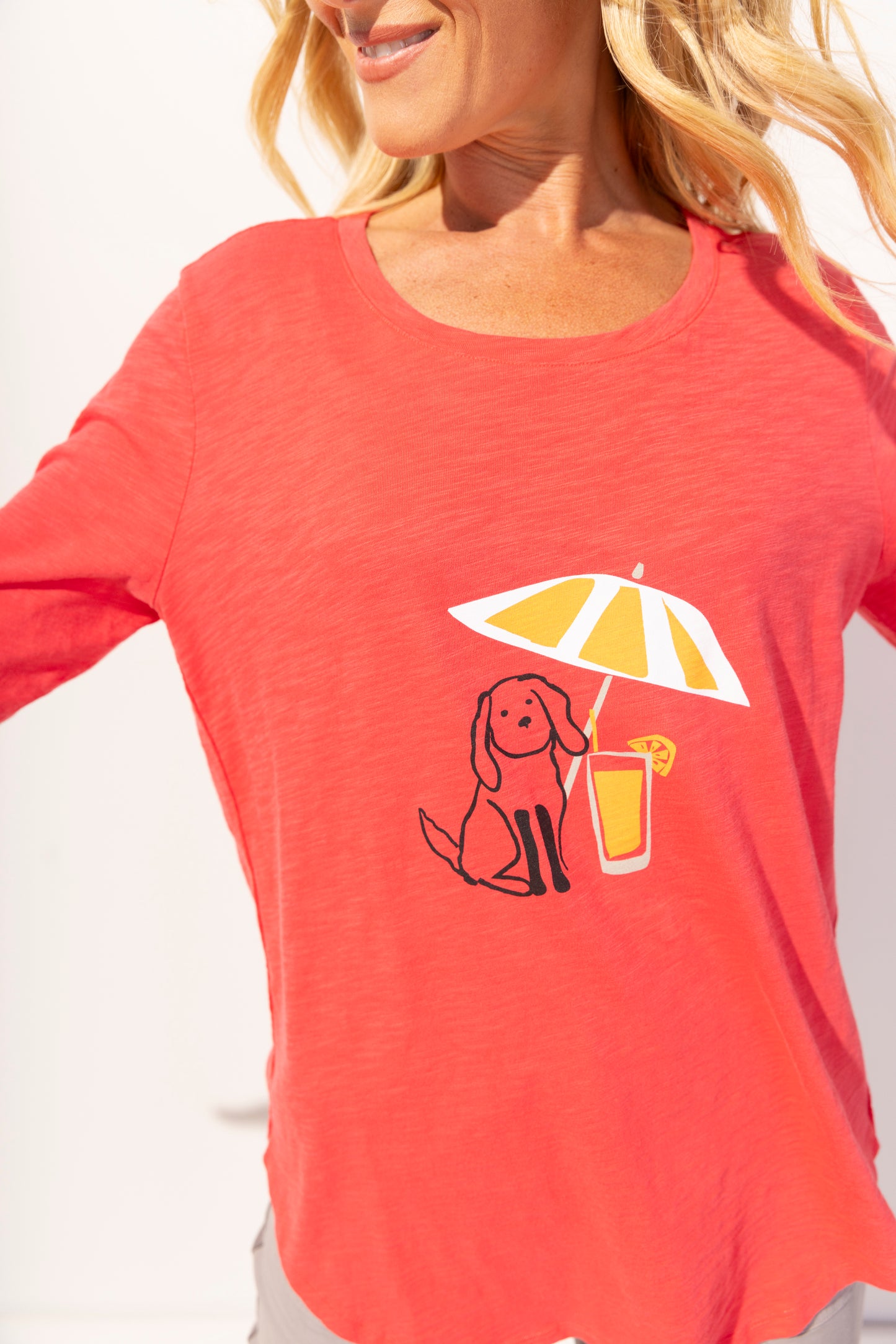 Destination Daiquiri Doggie Print Top. Style ESCE41704