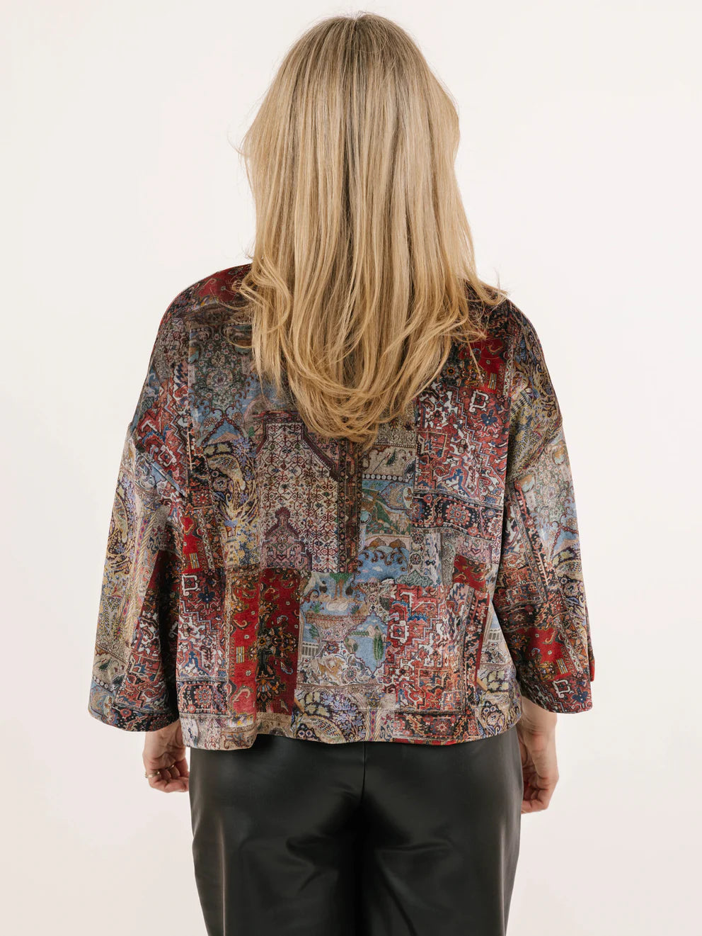 Short Velvet Kimono Style Effie Cover Up. Style SHNP1822