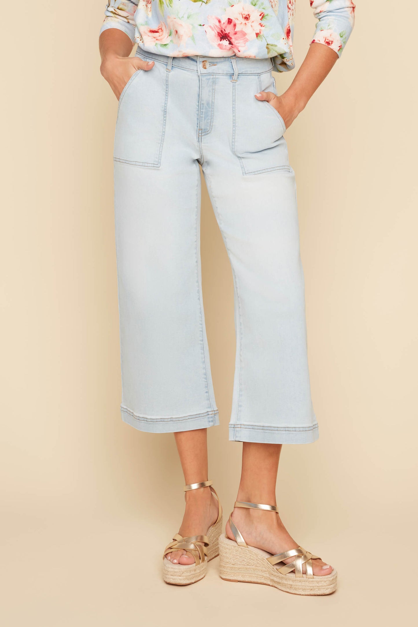 Wide Leg Denim Crop. Style REN11001D-E2141