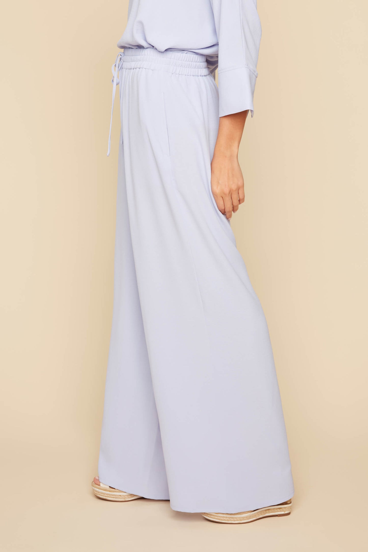 Pull On Crinkled Wide Leg Pant. Style RENR11008-363