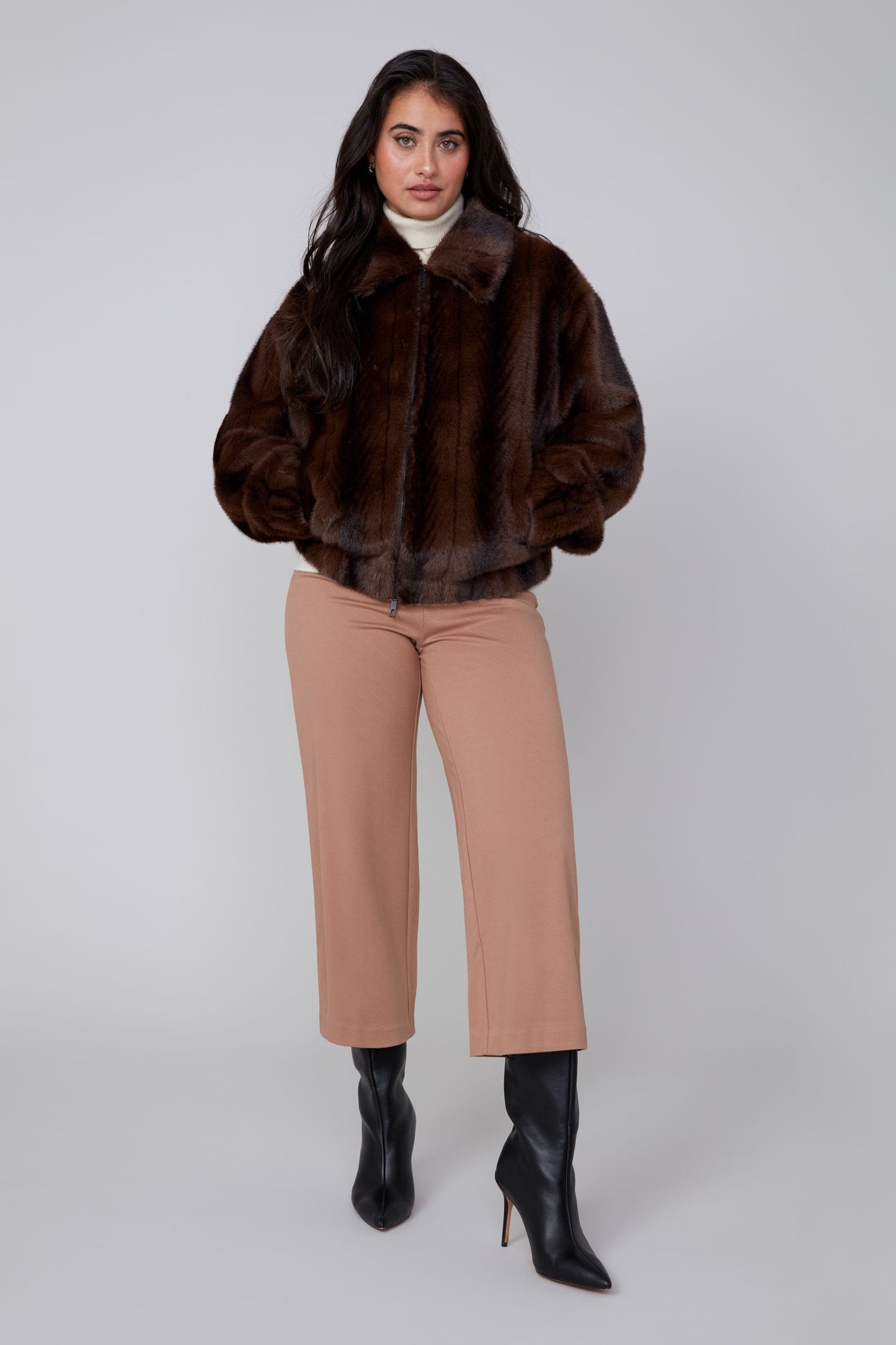 Chunky Collar Elastic Hem & Cuff Fur Jacket. Style REN3929-E3068
