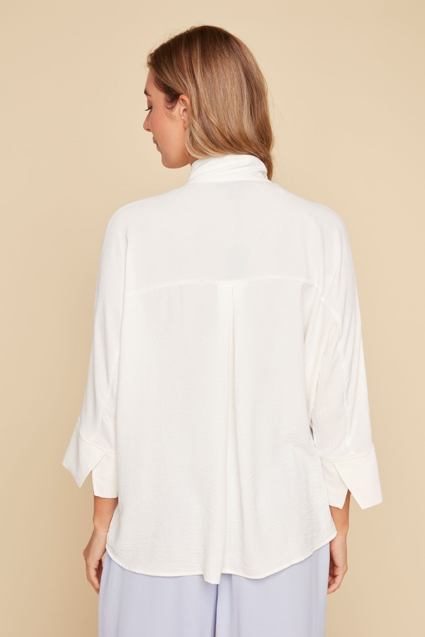 Crinkled HIgh Low 3/4 Sleeve Top. Style RENR5164-363
