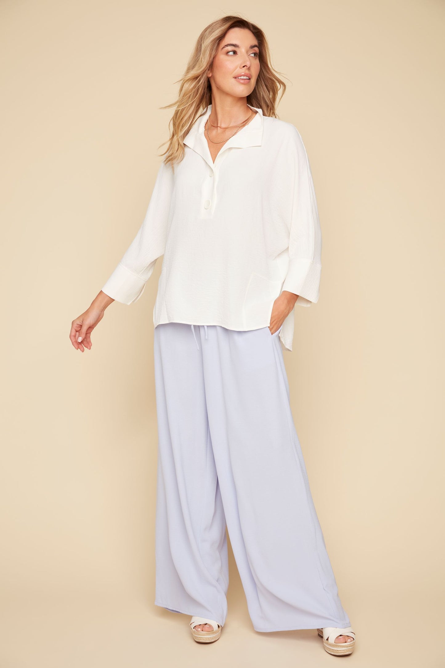 Crinkled HIgh Low 3/4 Sleeve Top. Style RENR5164-363