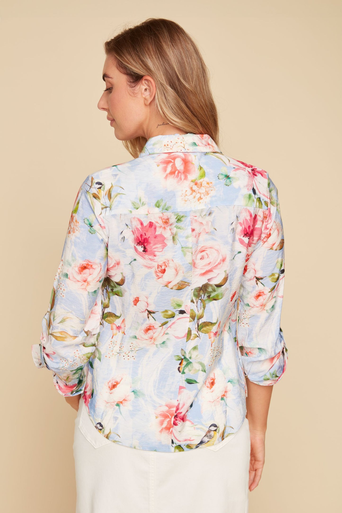 Lightweight Floral Hidden Button Placket Blouse. Style RENR5186-439