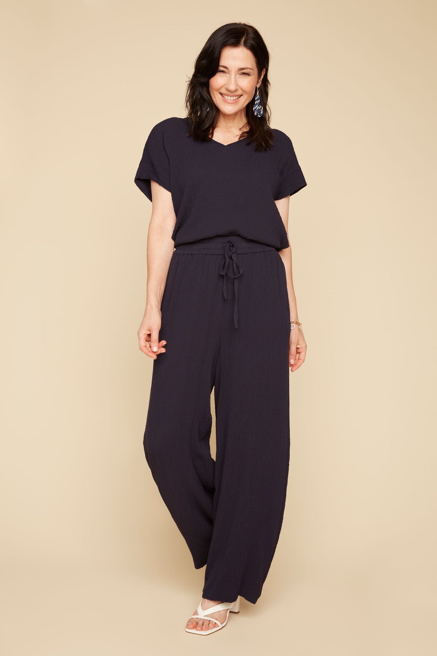 Textured Crepe Stretch Top. Style RENR7790-54K