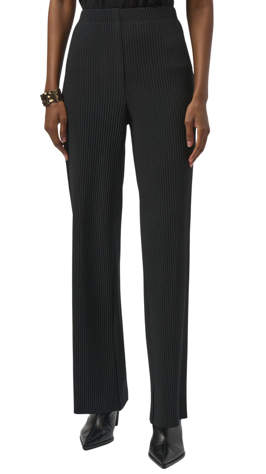 Pleated Scuba Crepe Wide-Leg Pants. Style JR254006