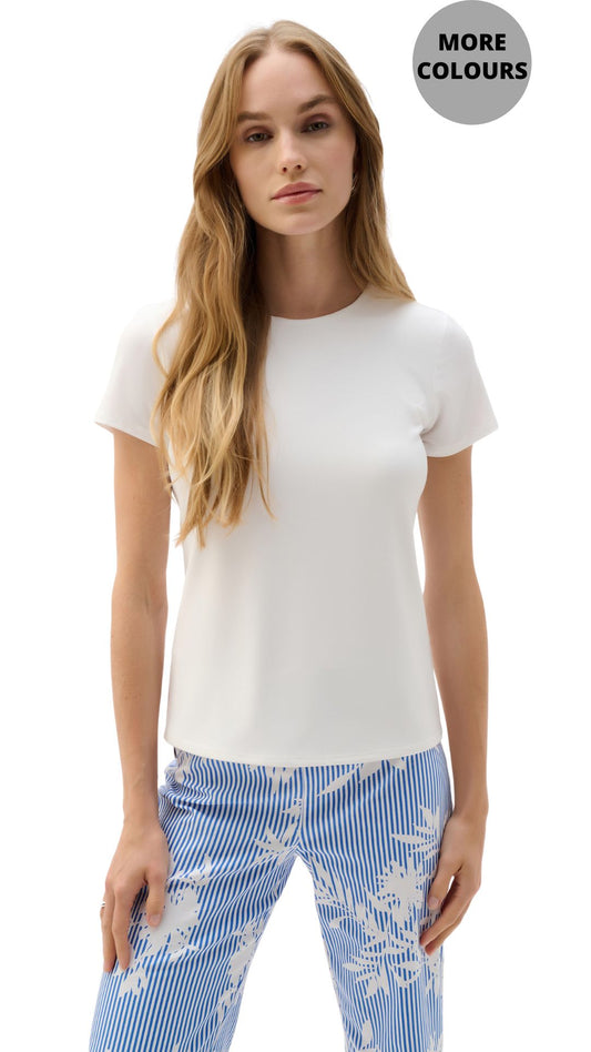 Basic Silky Knit Fitted Short Sleeve Top. Style JR262238
